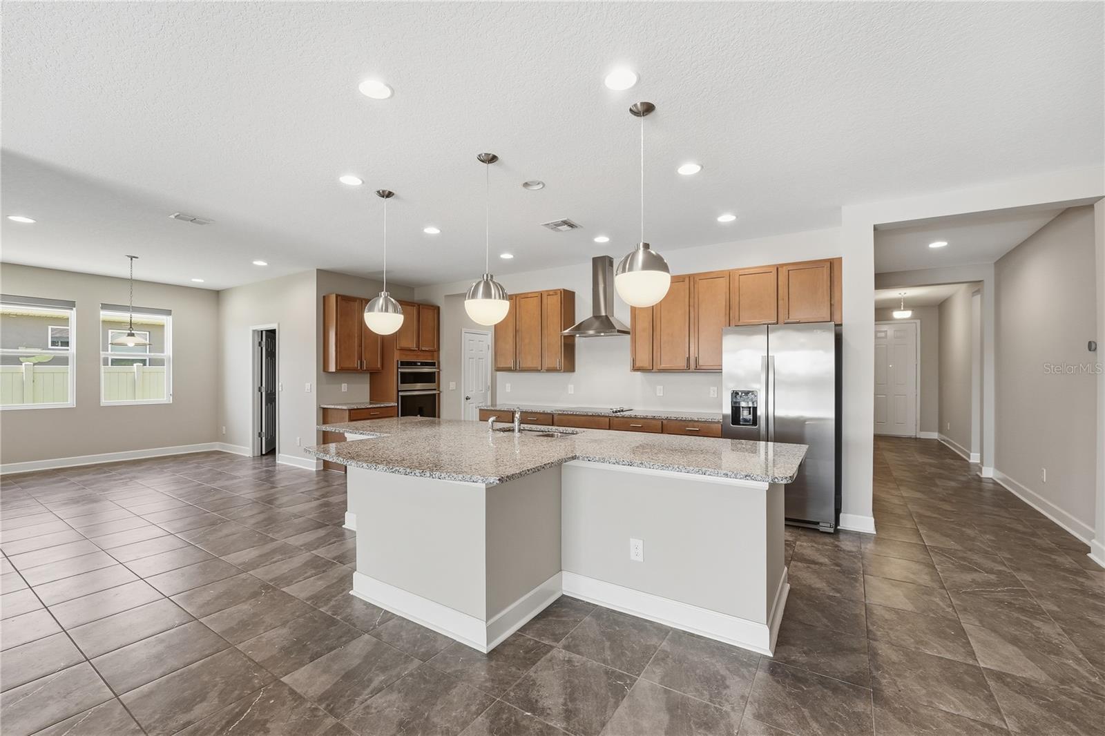 Image 15 of 63 For 5415 Avebury Lane