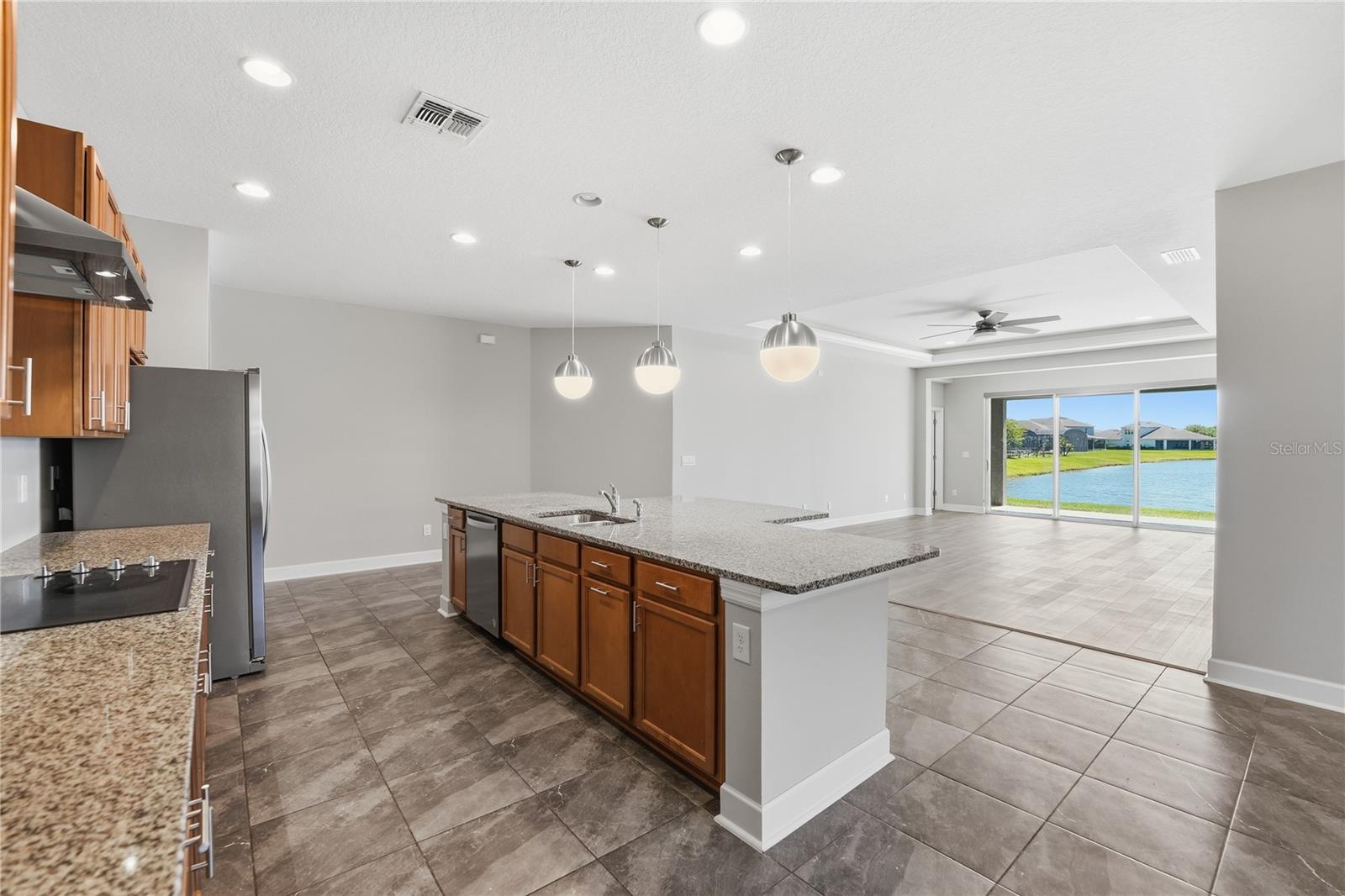 Image 21 of 63 For 5415 Avebury Lane