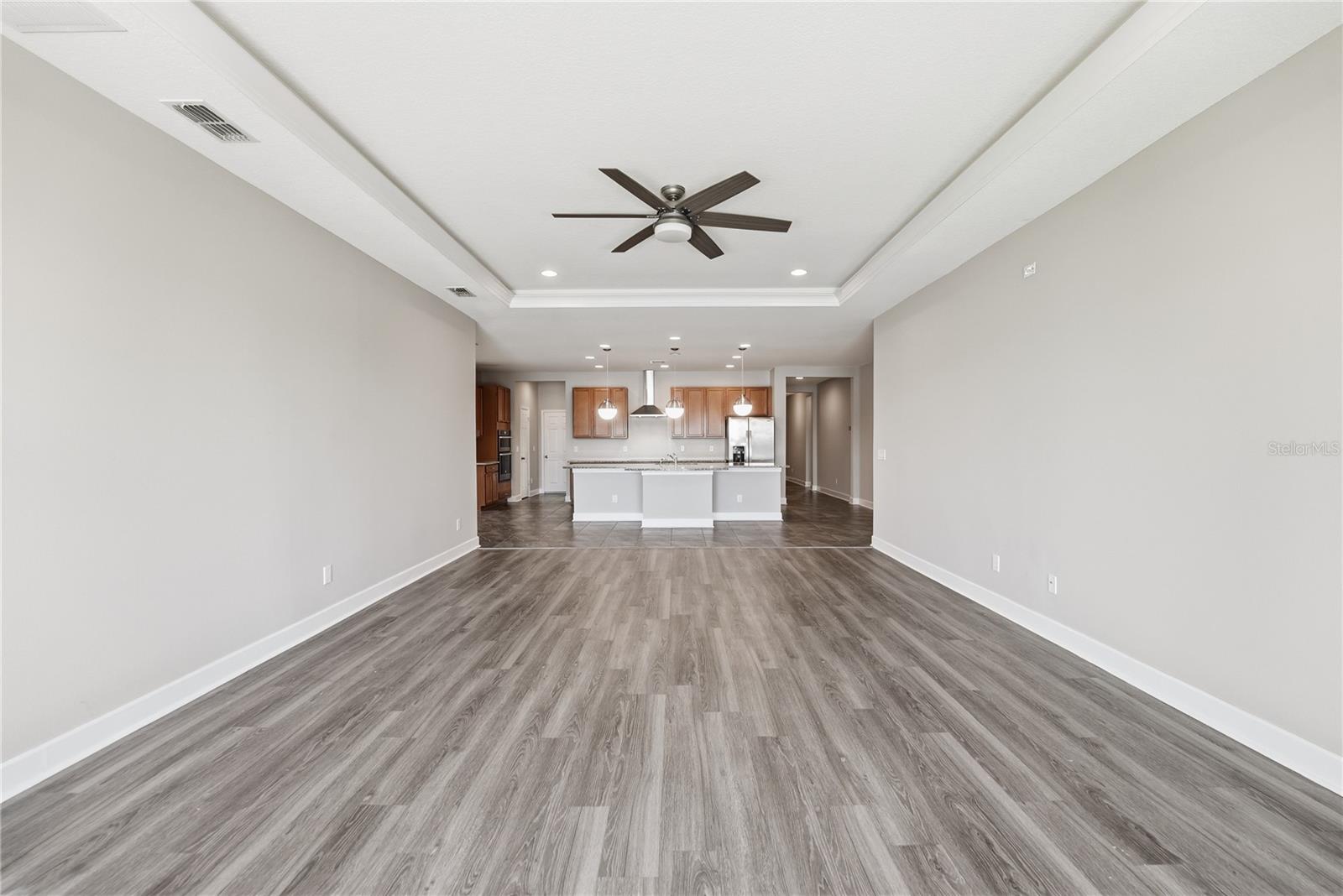 Image 24 of 63 For 5415 Avebury Lane