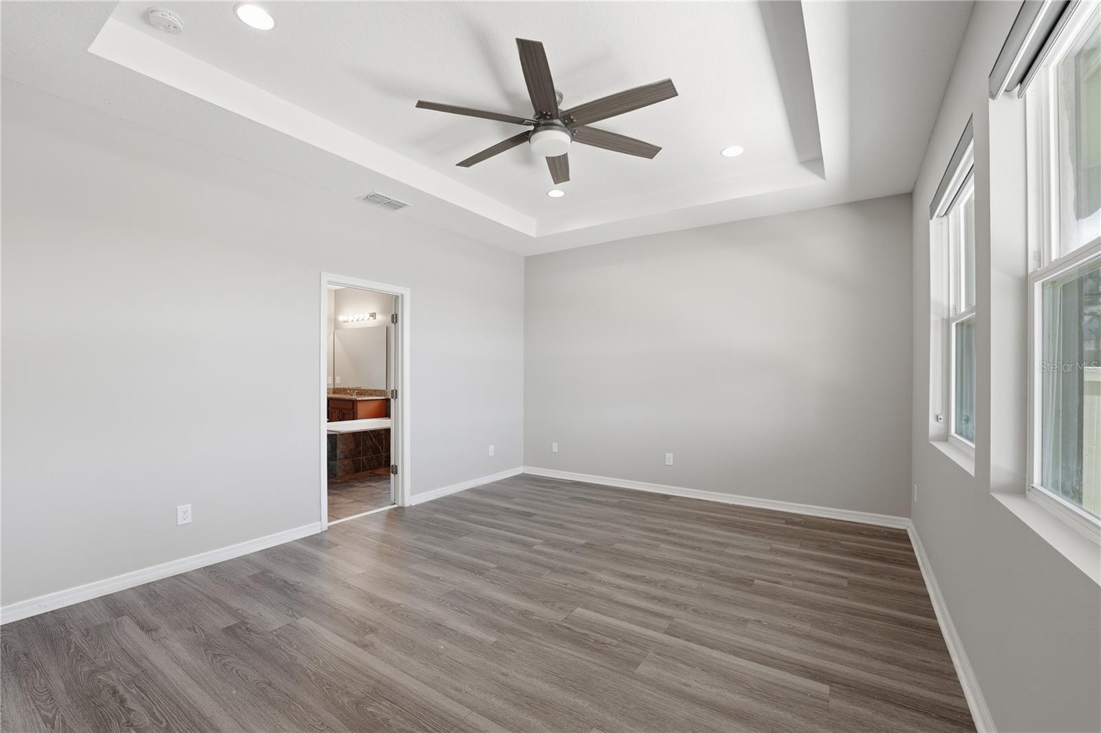 Image 30 of 63 For 5415 Avebury Lane