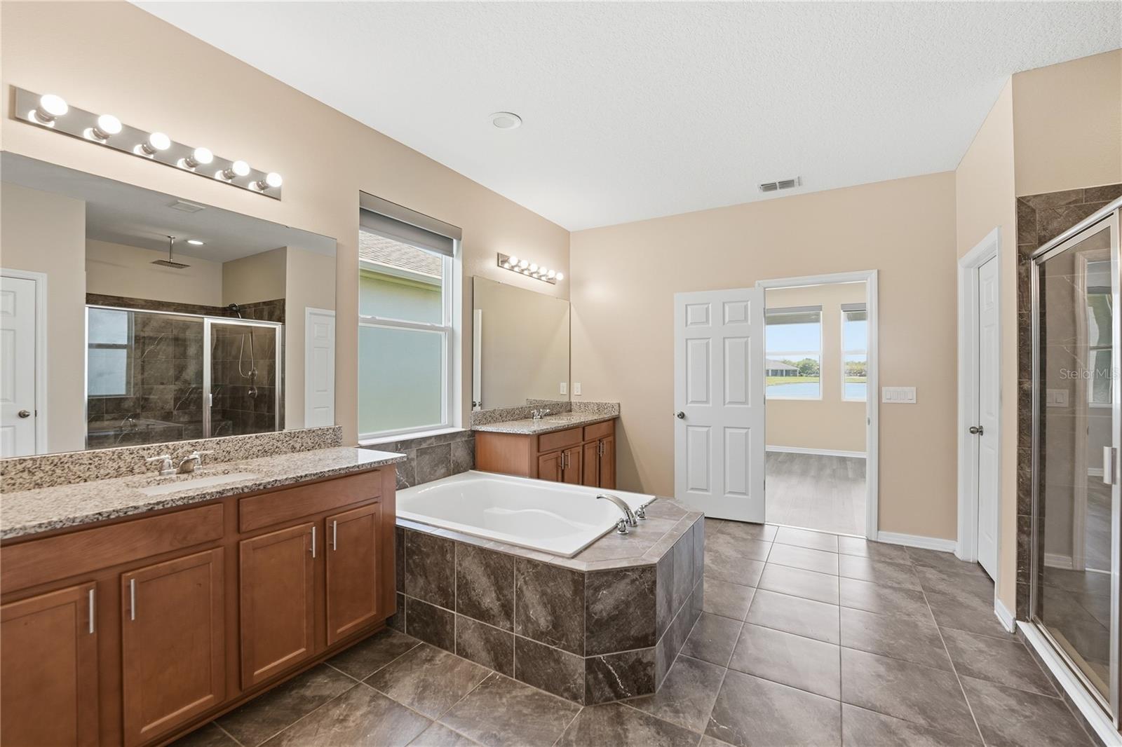 Image 33 of 63 For 5415 Avebury Lane