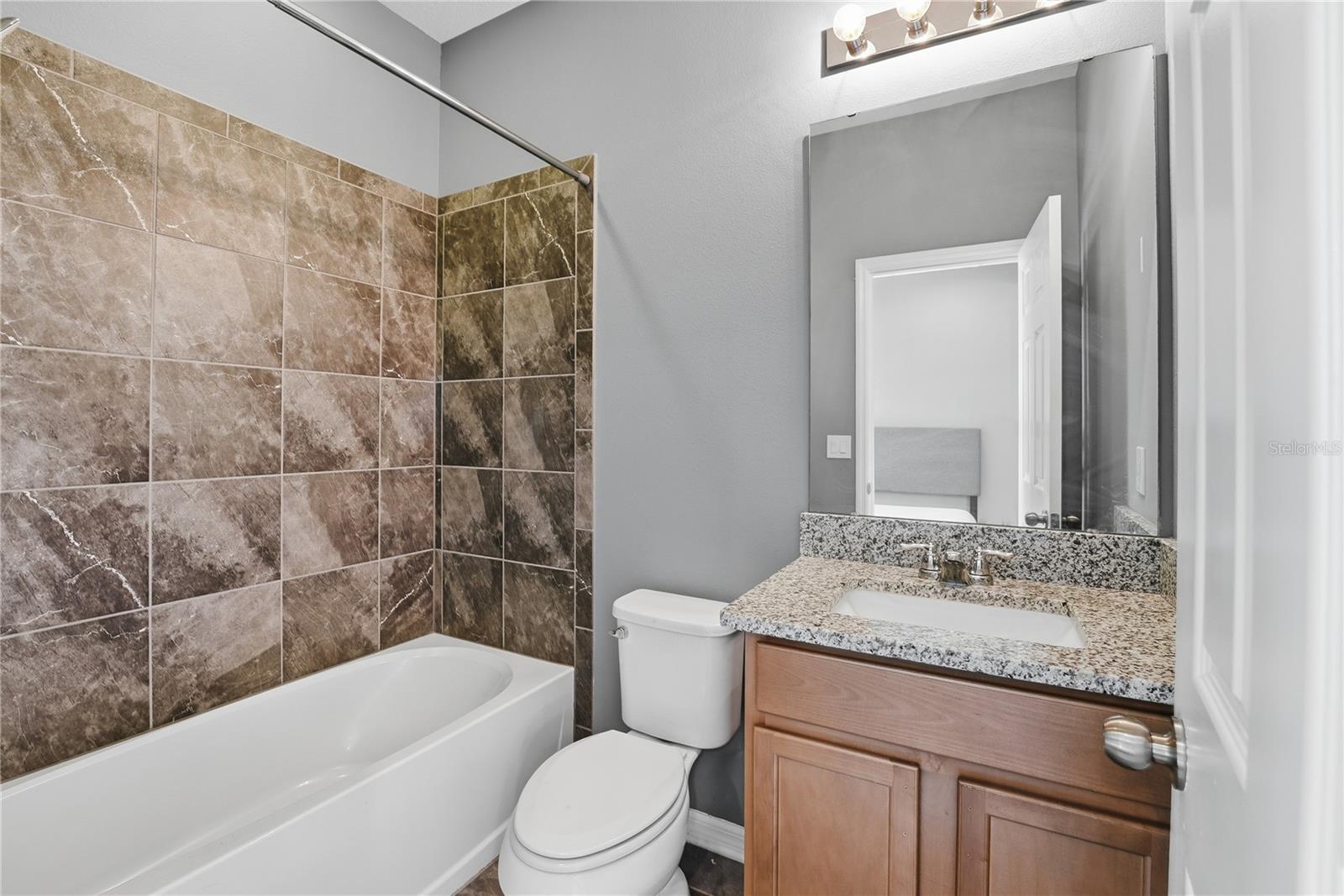 Image 39 of 63 For 5415 Avebury Lane