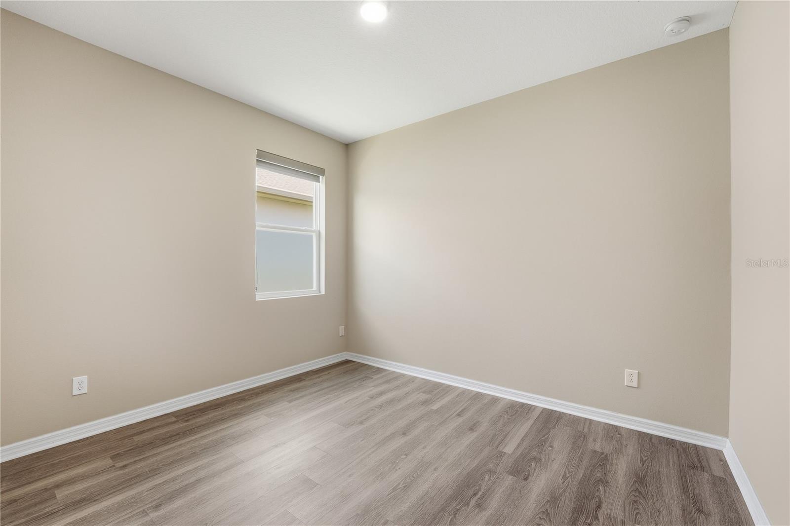 Image 41 of 63 For 5415 Avebury Lane