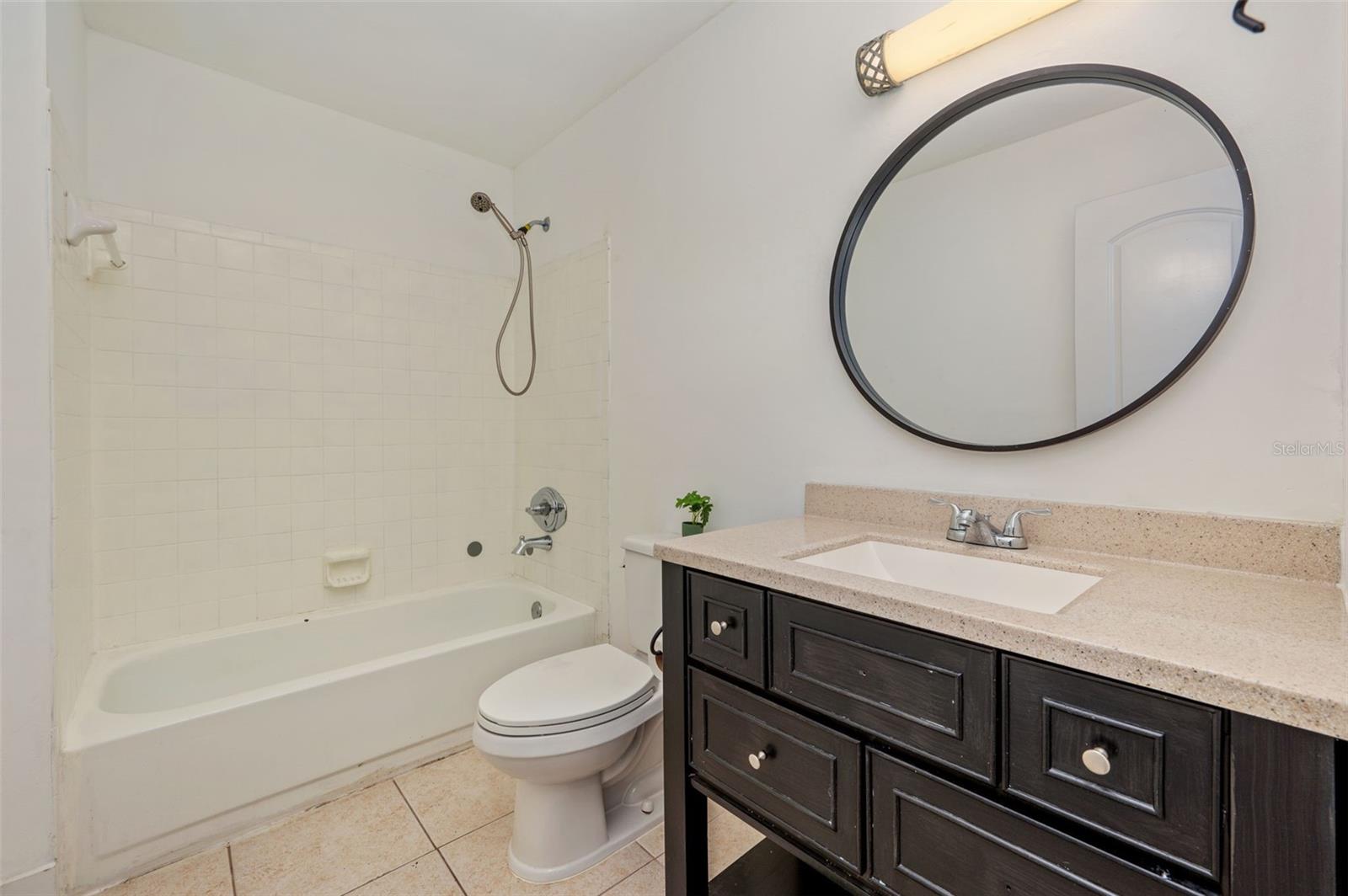 Image 24 of 39 For 514 Linden Avenue