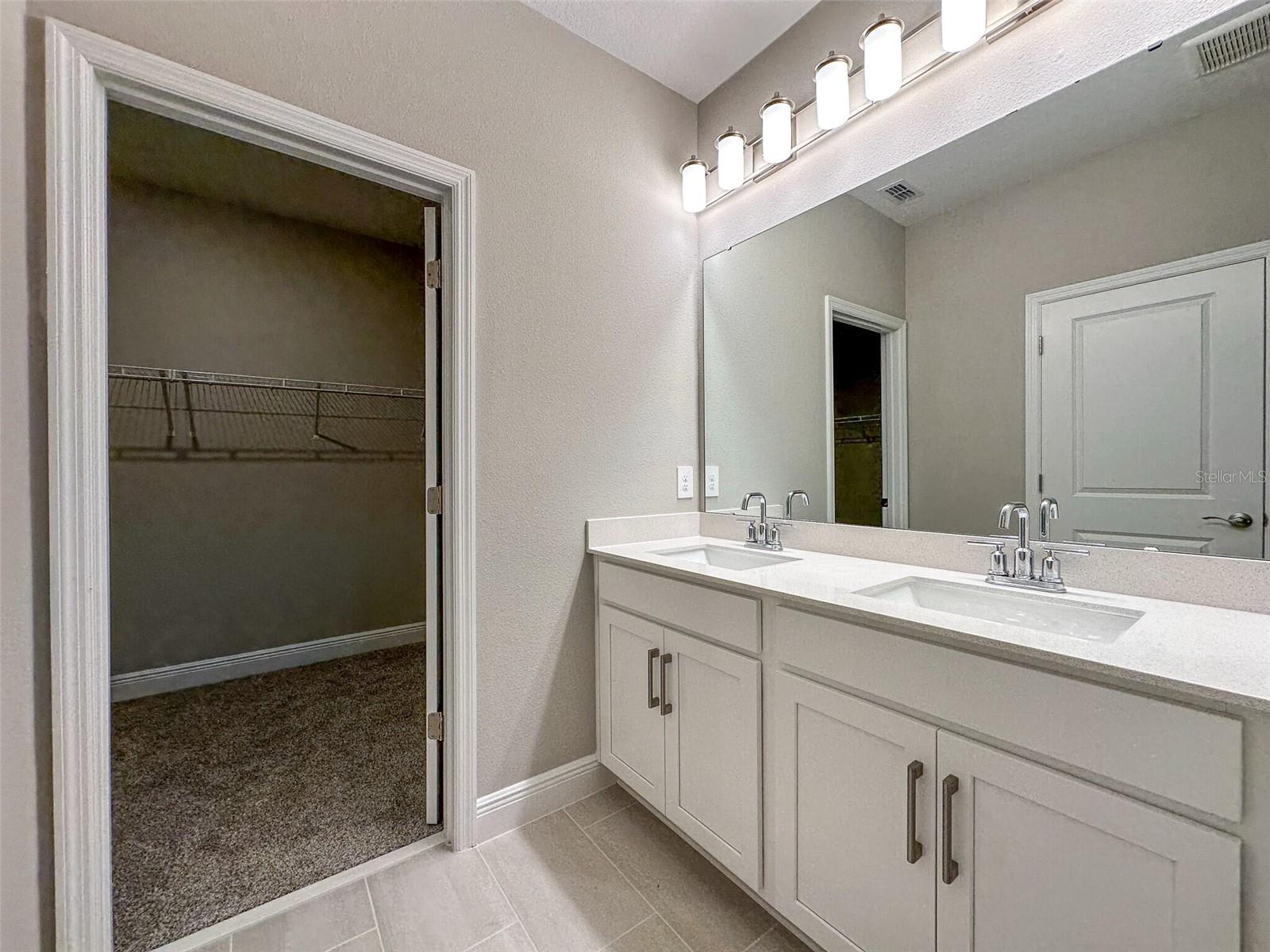 Image 22 of 35 For 4878 Coral Bean Alley