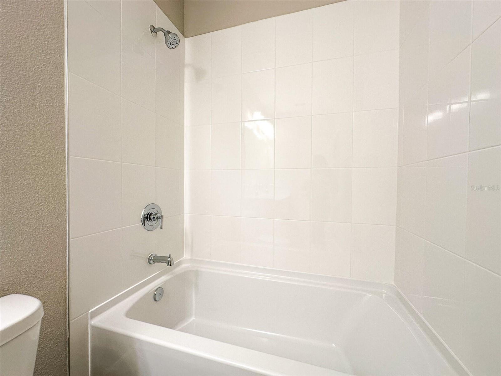 Image 24 of 35 For 4878 Coral Bean Alley