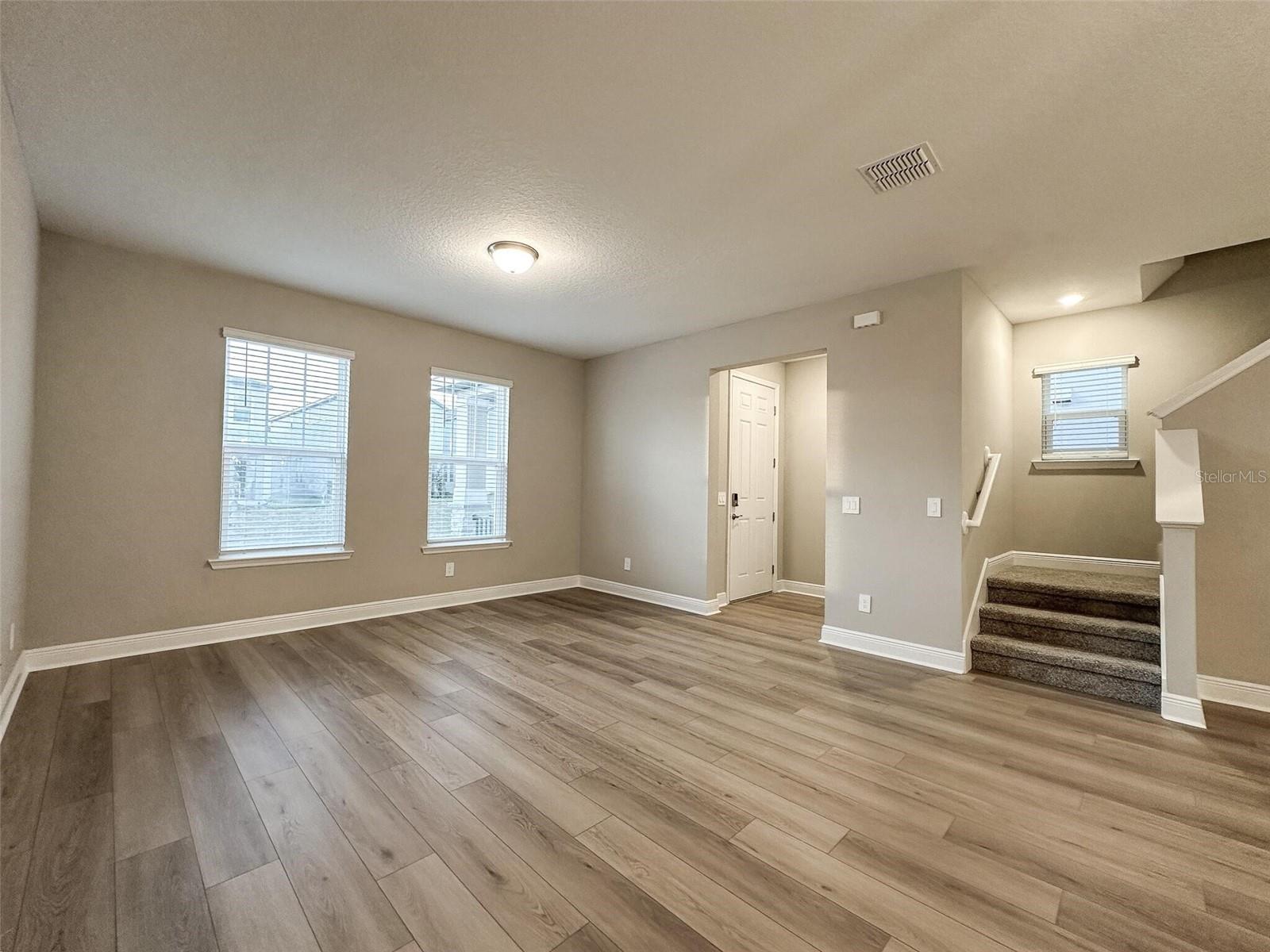 Image 6 of 35 For 4878 Coral Bean Alley