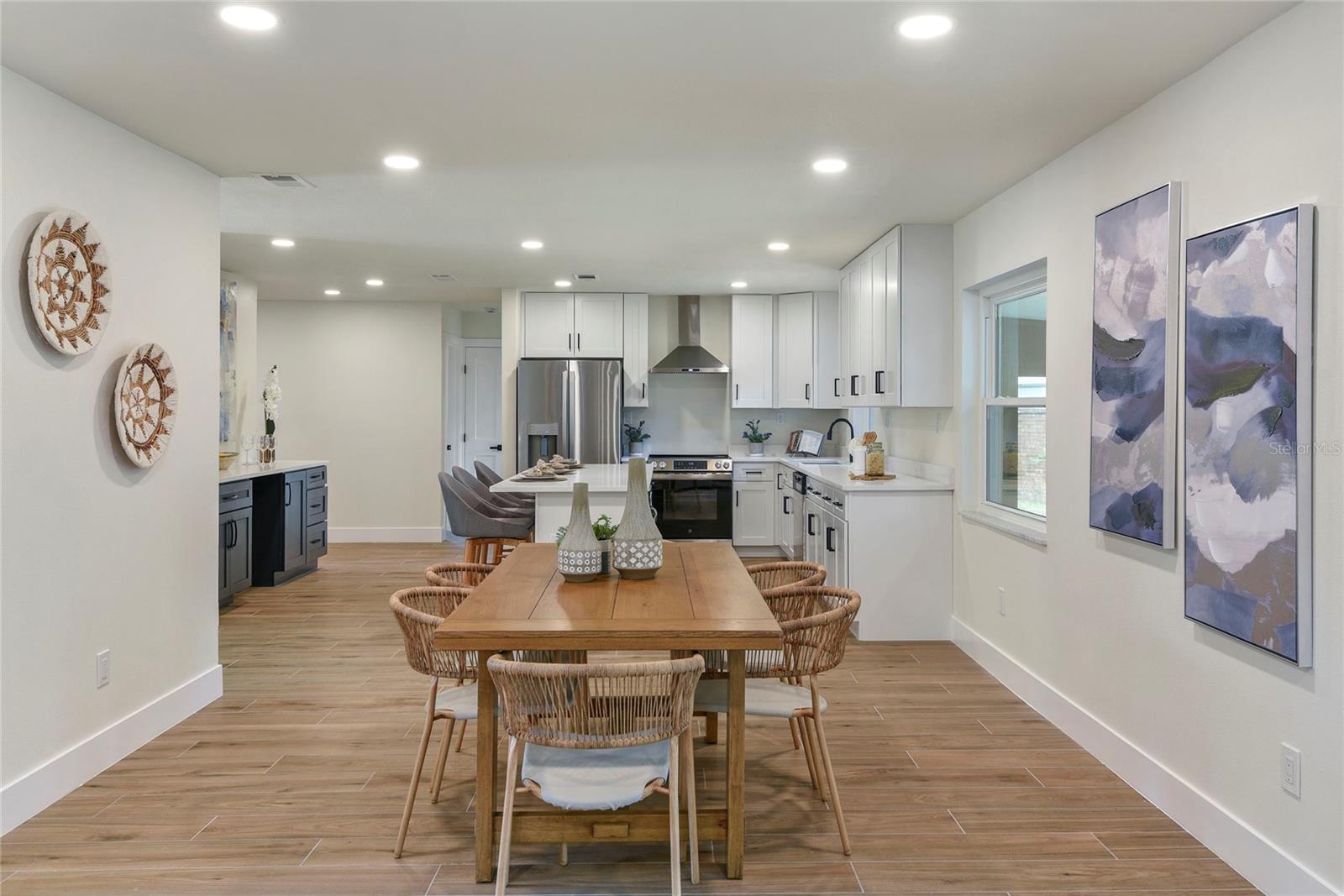 Image 14 of 33 For 781 Northwood Circle