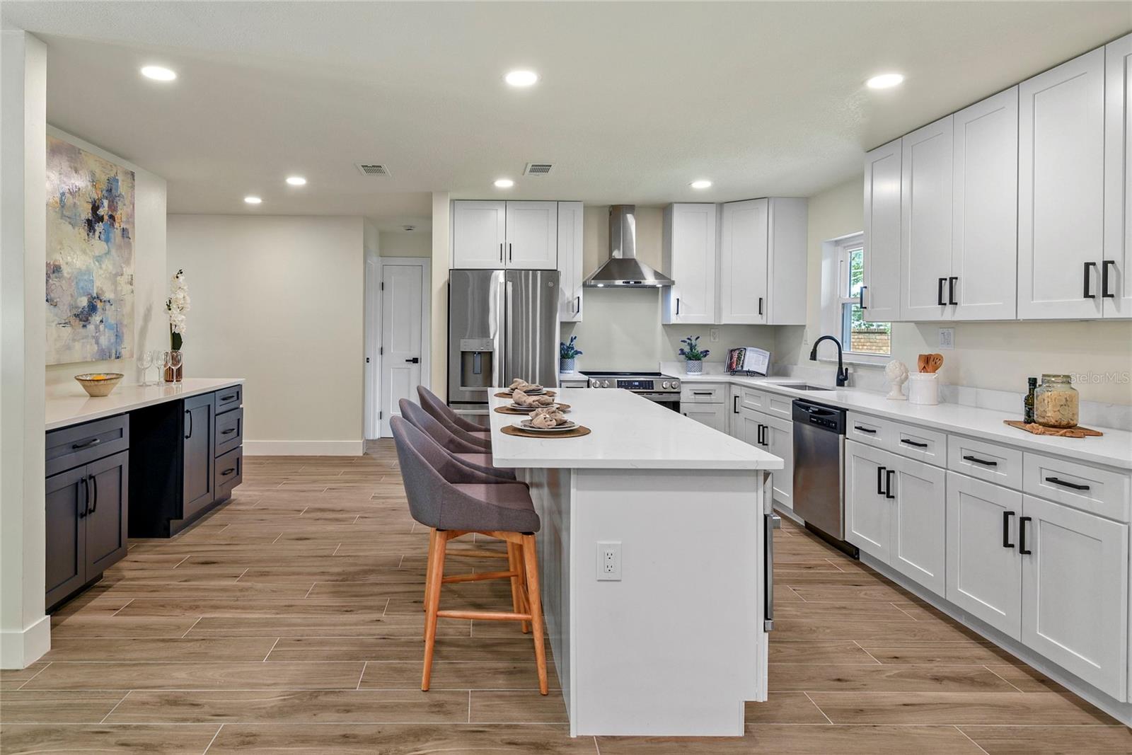 Image 7 of 33 For 781 Northwood Circle