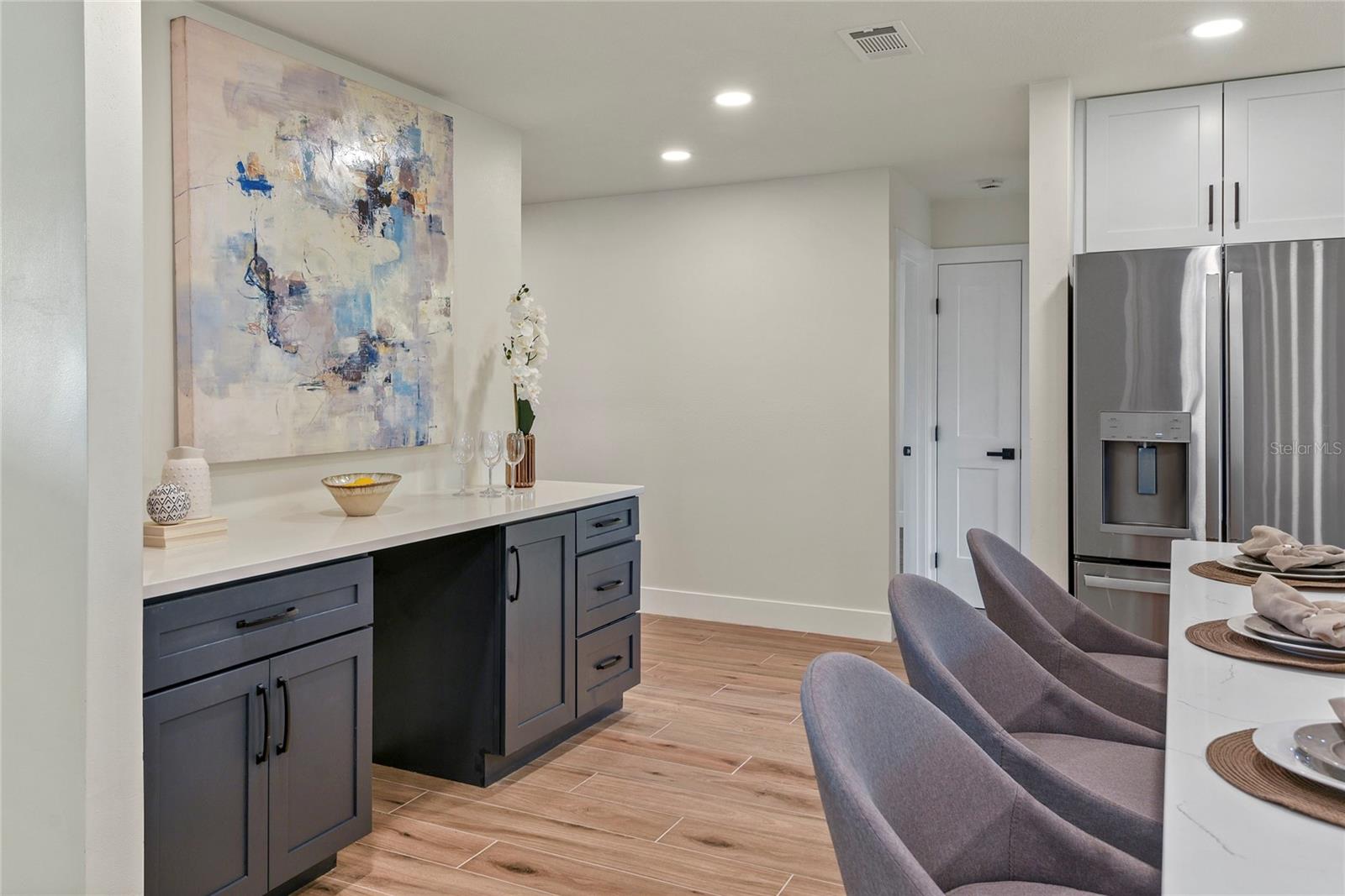 Image 8 of 33 For 781 Northwood Circle