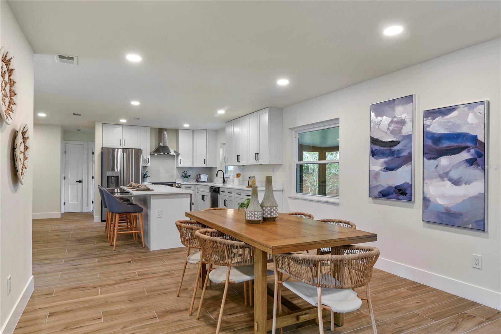 Image 9 of 33 For 781 Northwood Circle