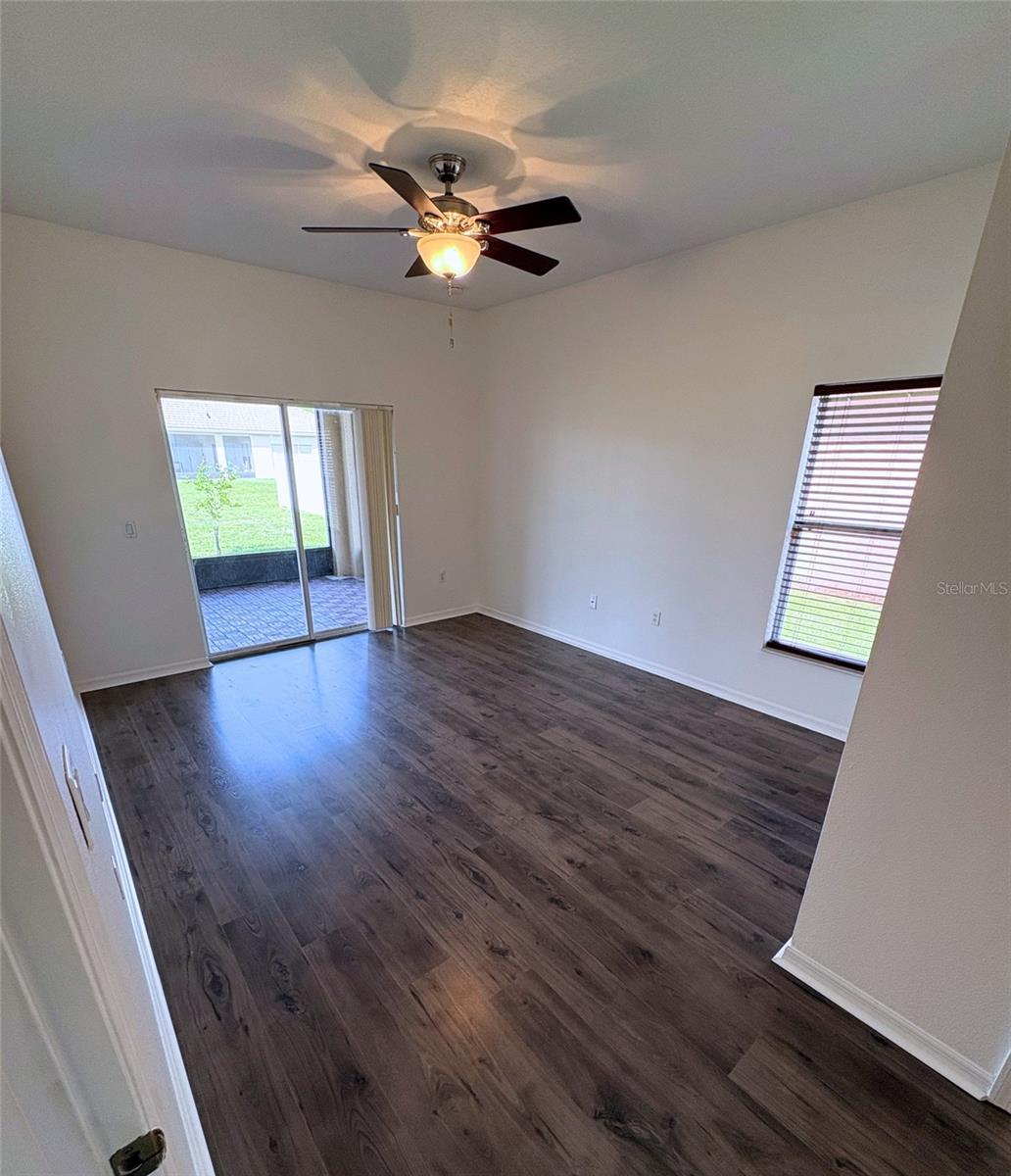 Image 11 of 21 For 3637 Weatherfield Drive