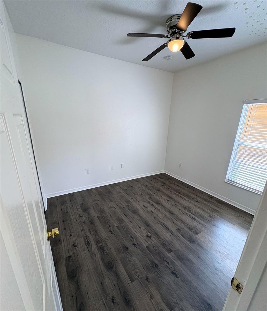 Image 16 of 21 For 3637 Weatherfield Drive