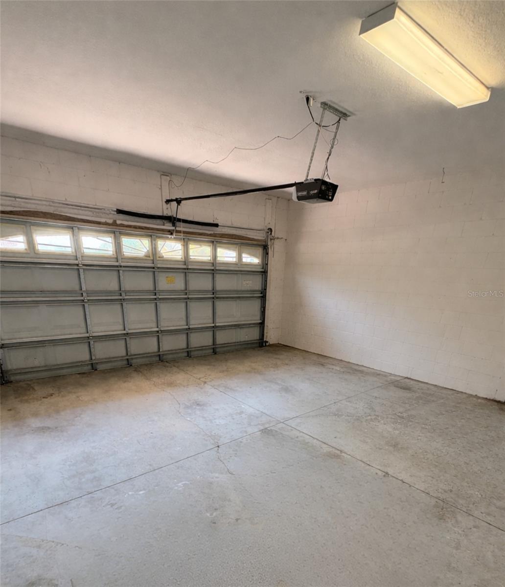 Image 21 of 21 For 3637 Weatherfield Drive