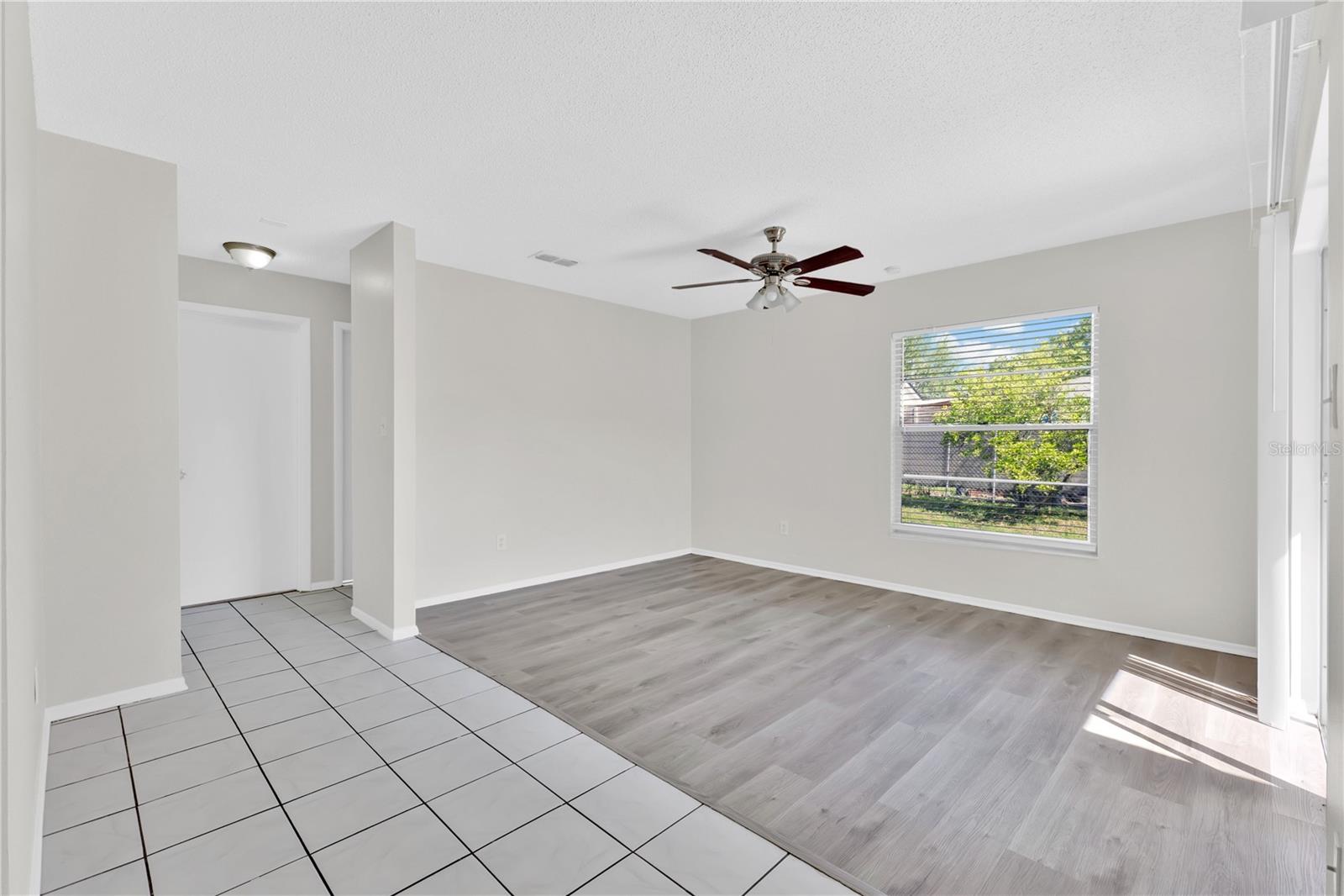 Image 7 of 28 For 2733 Mint Drive