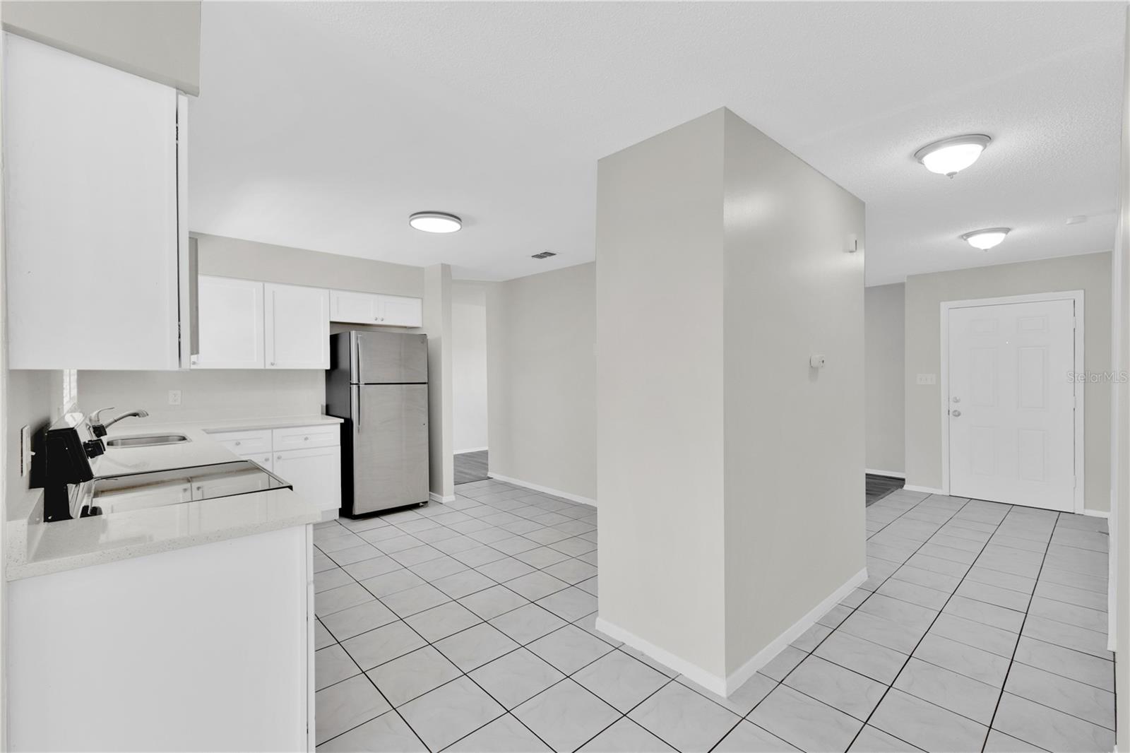 Image 8 of 28 For 2733 Mint Drive