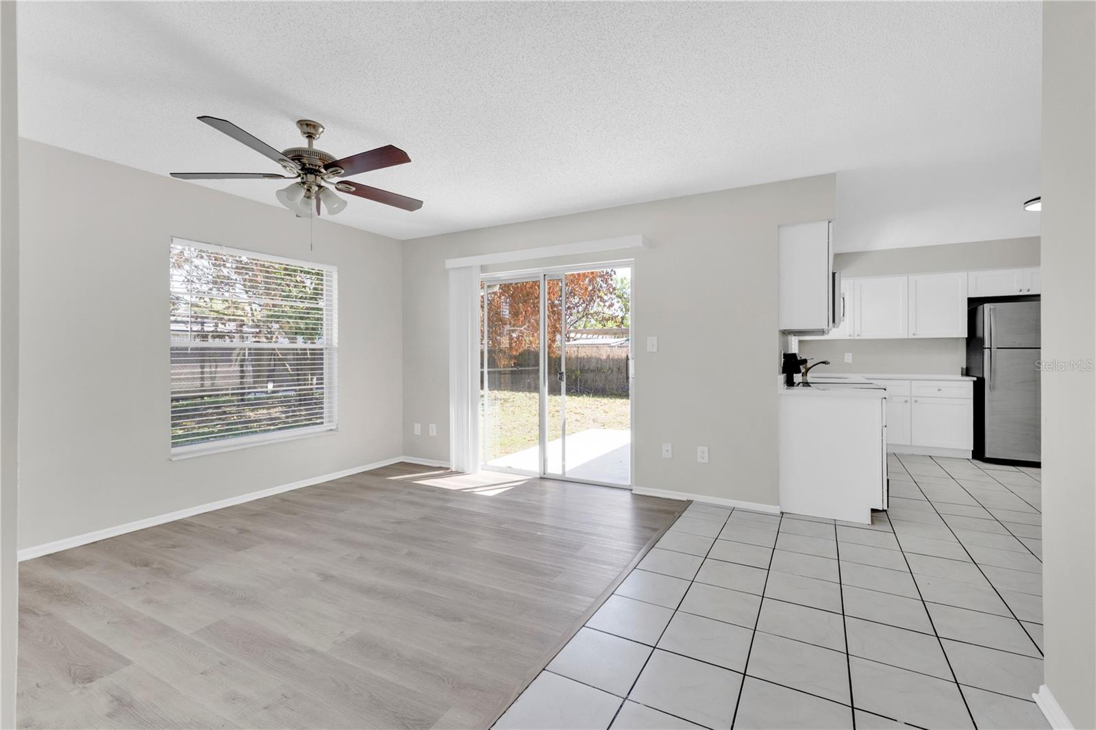 Image 9 of 28 For 2733 Mint Drive