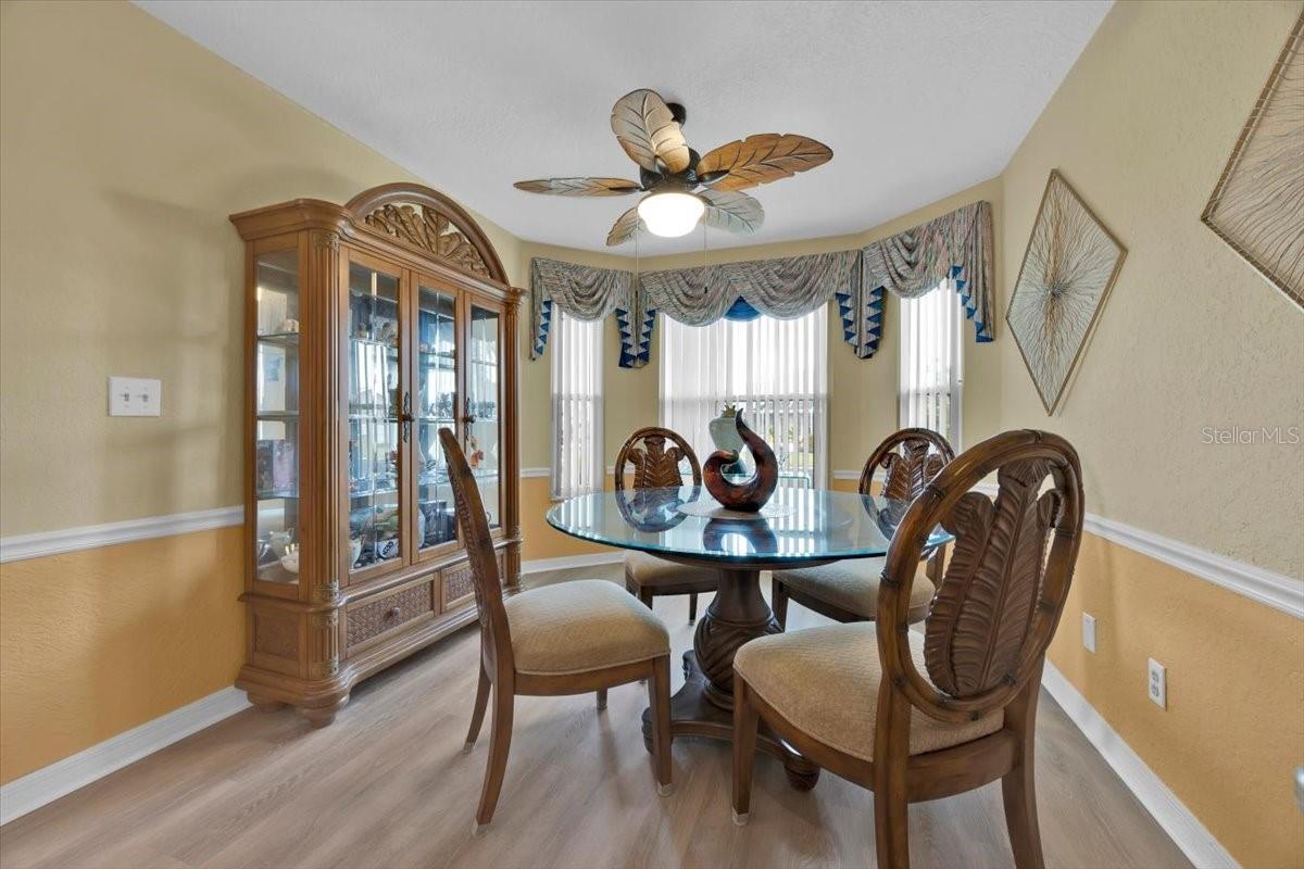 Image 8 of 44 For 543 Clubhill Drive