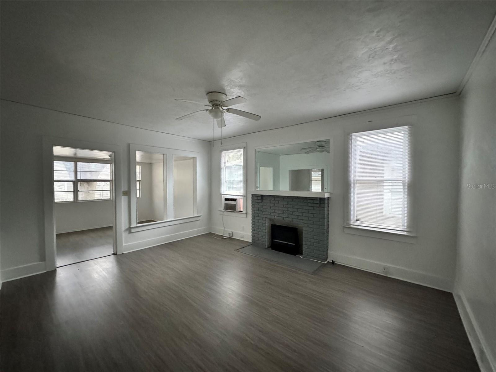 Image 10 of 10 For 716 2nd Avenue