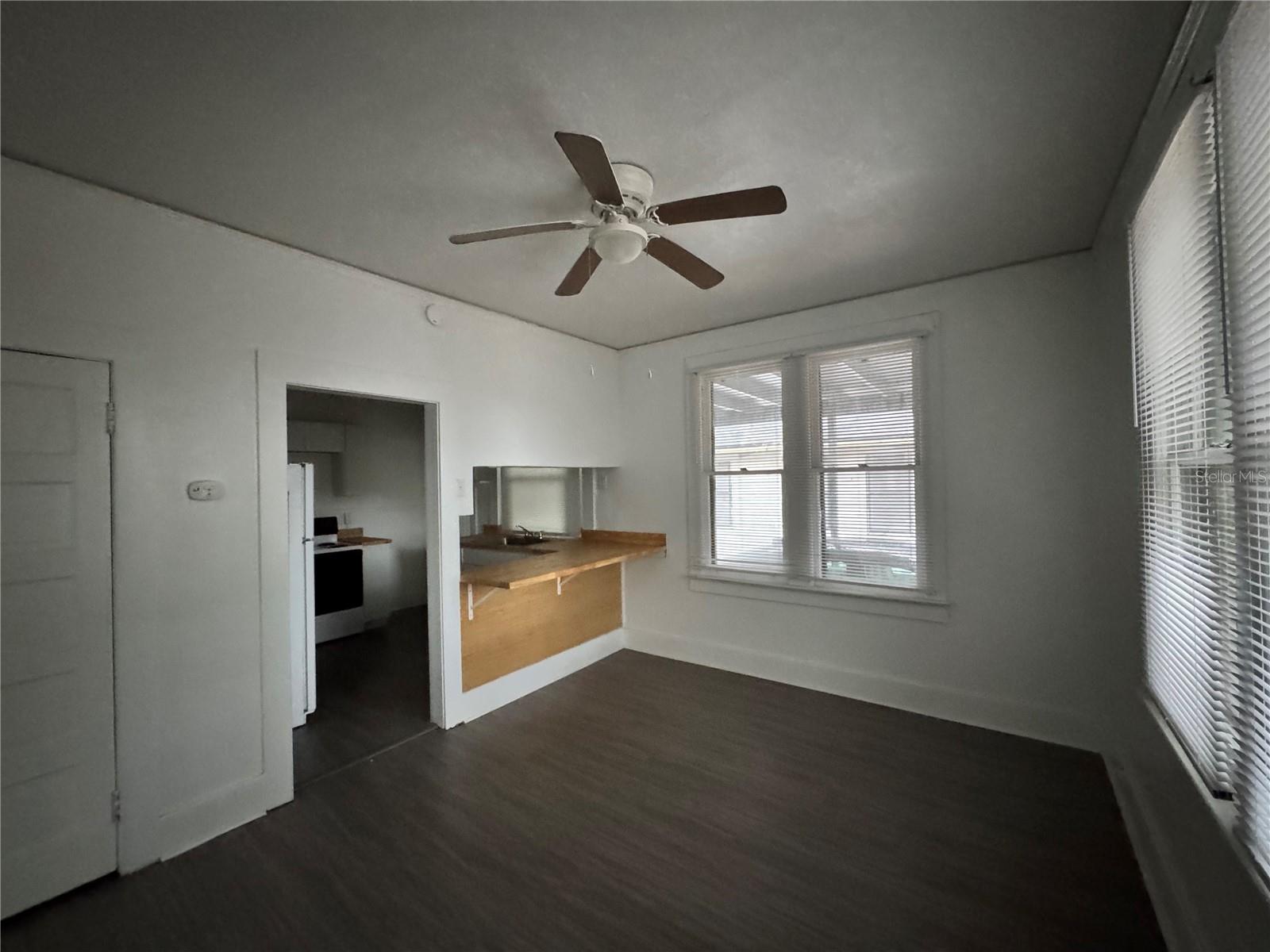 Image 7 of 10 For 716 2nd Avenue