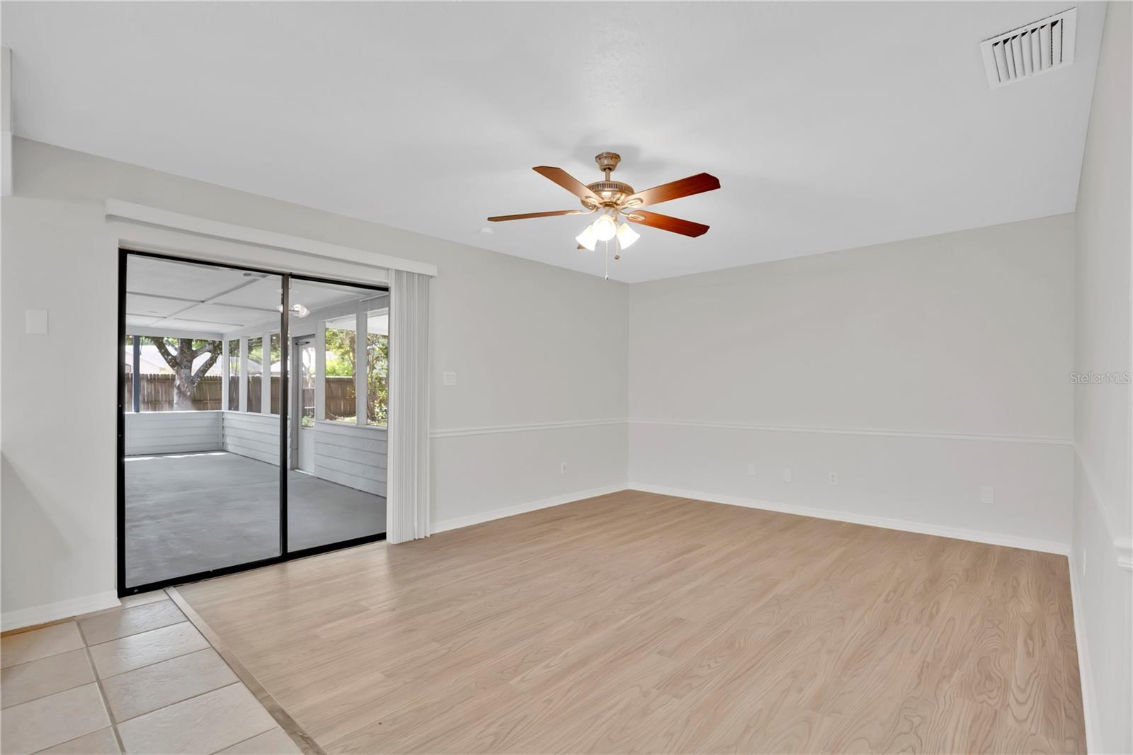 Image 13 of 32 For 1050 Dishman Loop