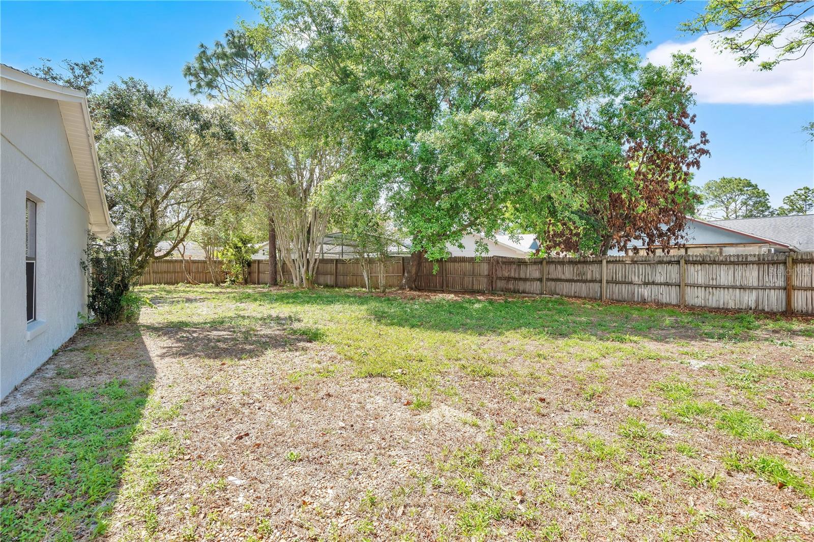 Image 25 of 32 For 1050 Dishman Loop