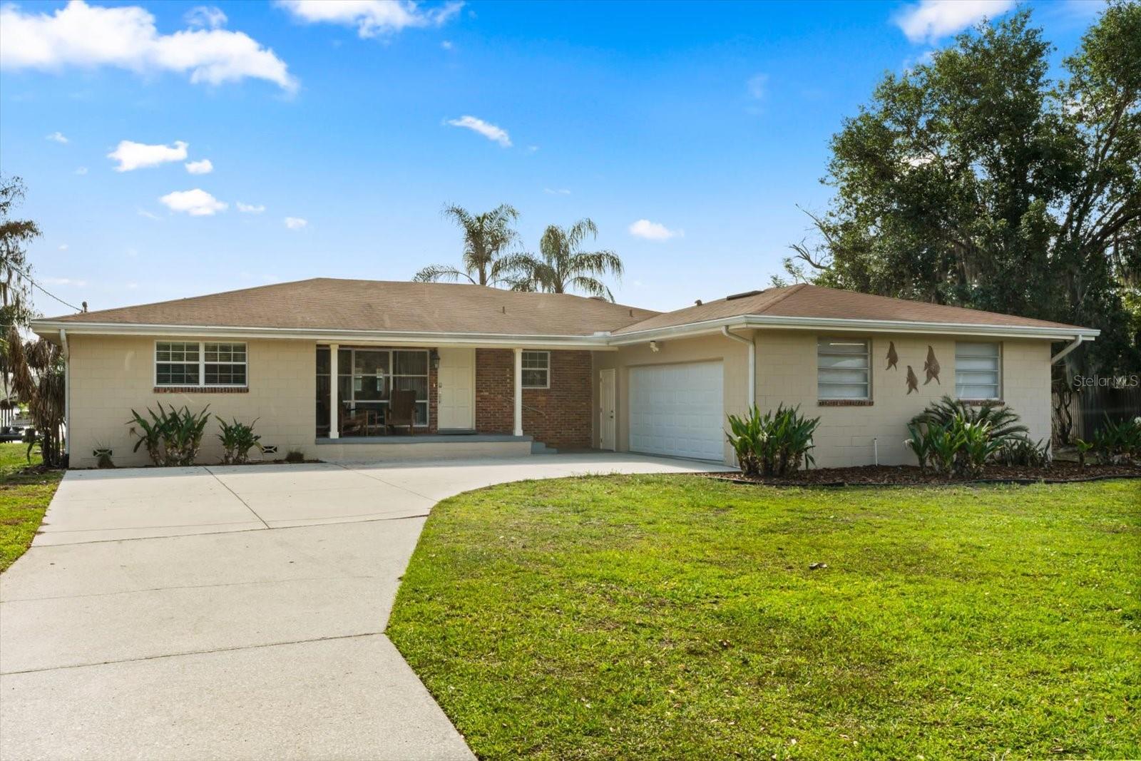 Image 4 of 33 For 5493 Alandale Court