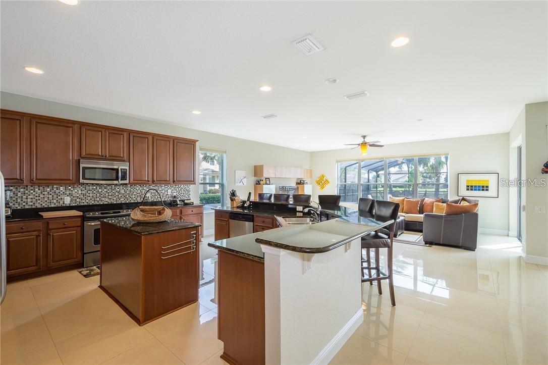 Image 11 of 40 For 7972 Esta Lane