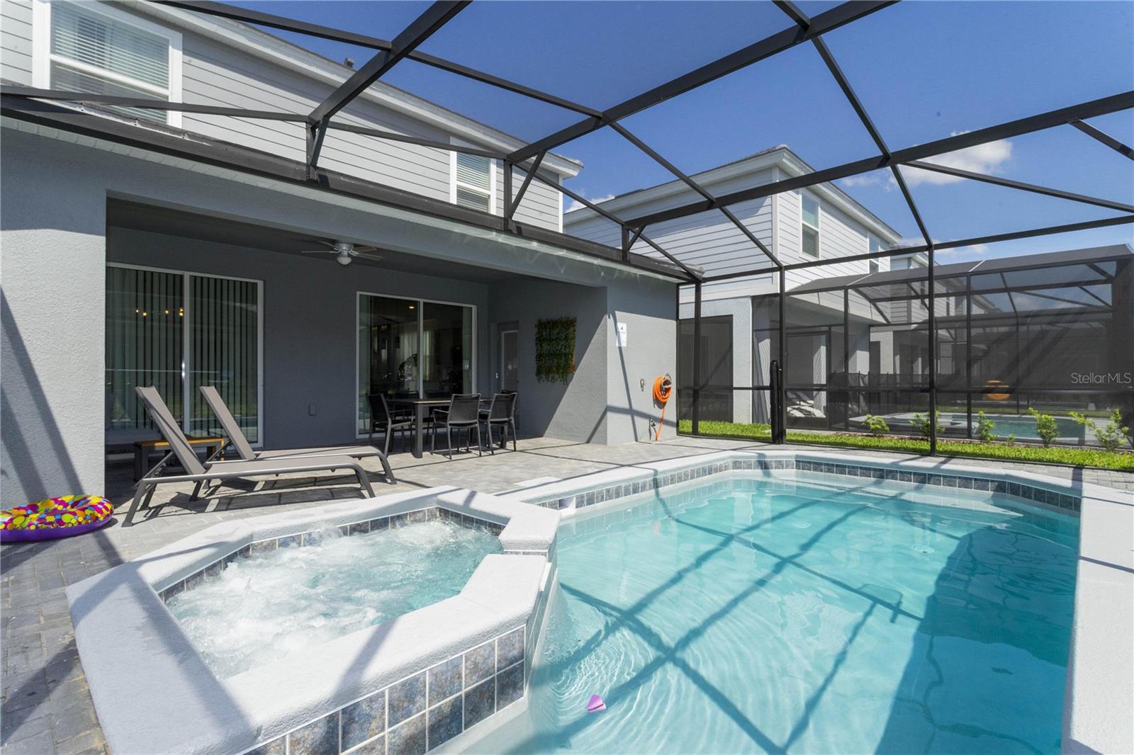 Image 10 of 51 For 7256 Oakmoss Loop