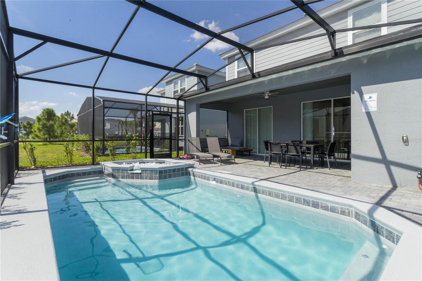 Image 2 of 51 For 7256 Oakmoss Loop