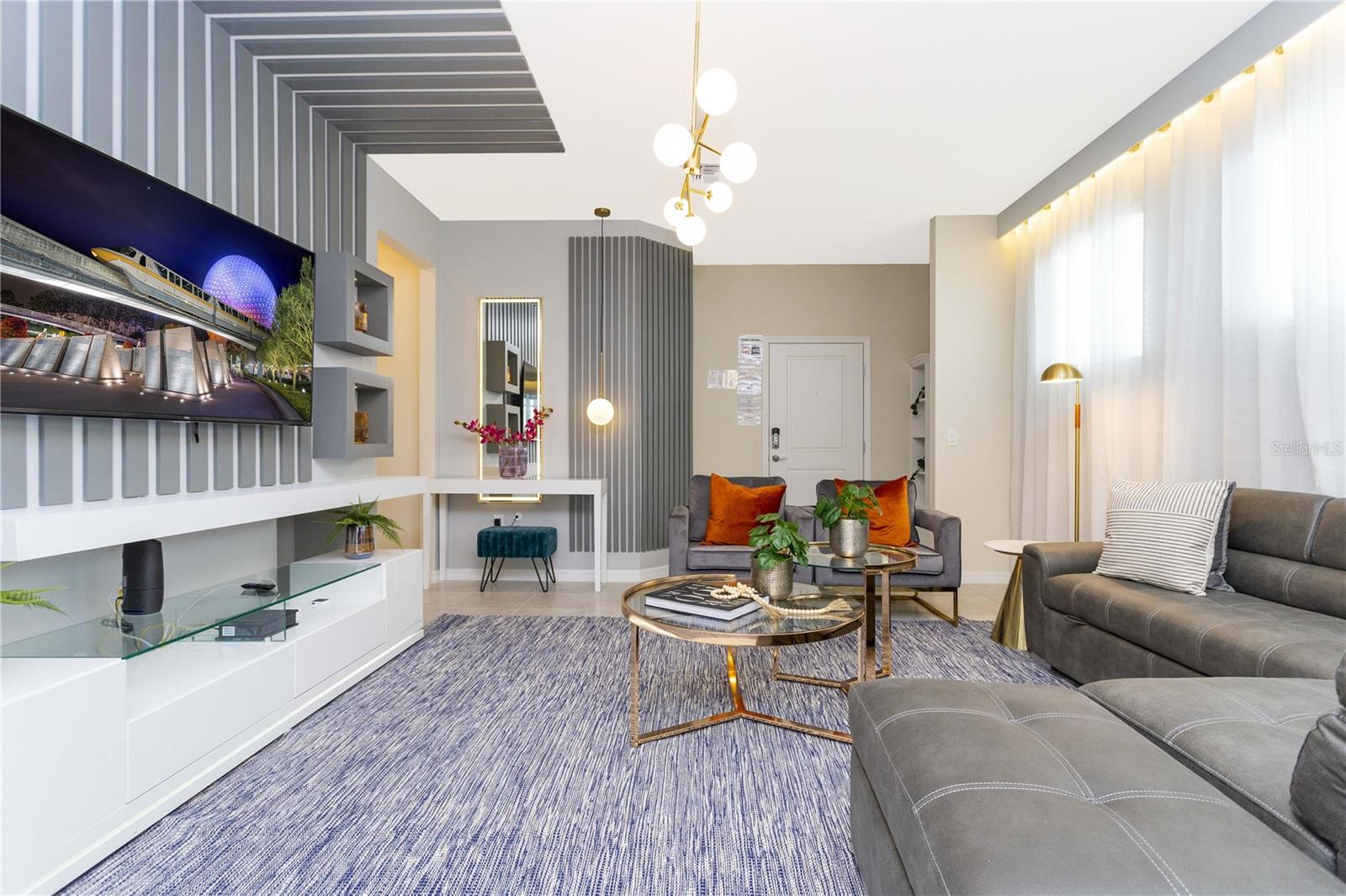 Image 3 of 51 For 7256 Oakmoss Loop