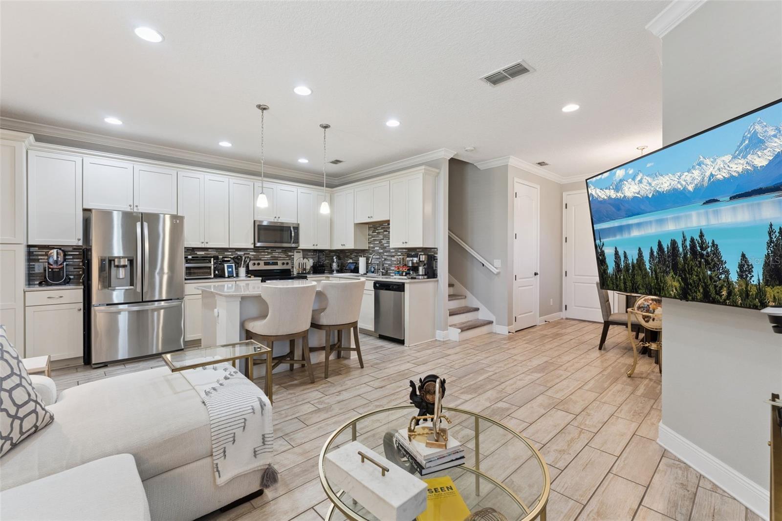 Image 3 of 36 For 9938 Eagle Creek Center Boulevard