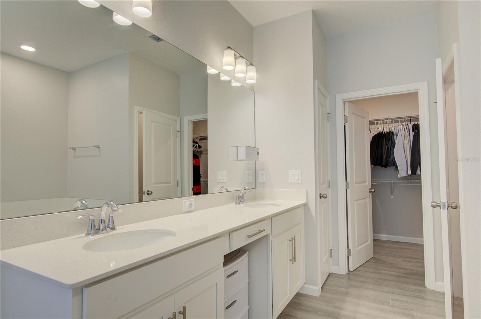 Image 27 of 36 For 2591 Cedar Shake Court