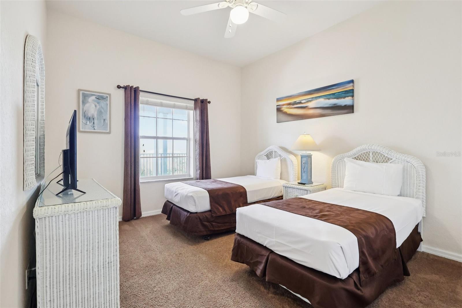 Image 18 of 32 For 915 New Providence  303