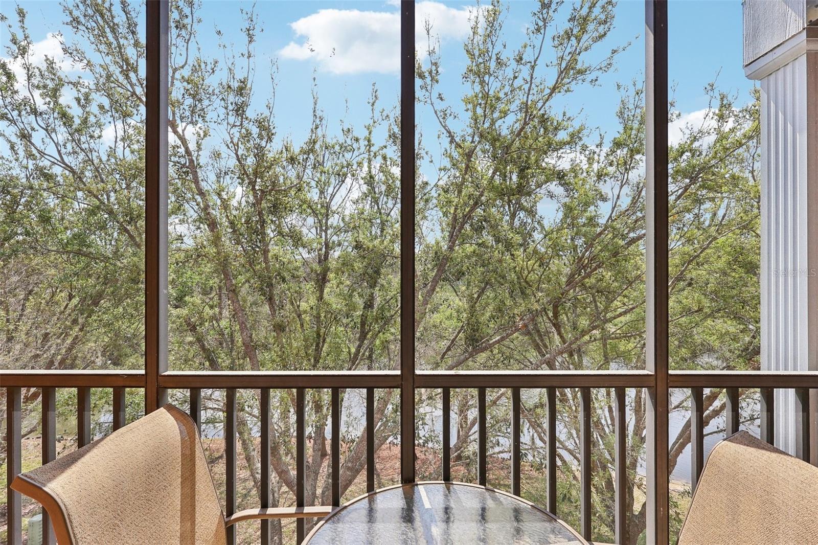 Image 30 of 32 For 915 New Providence  303