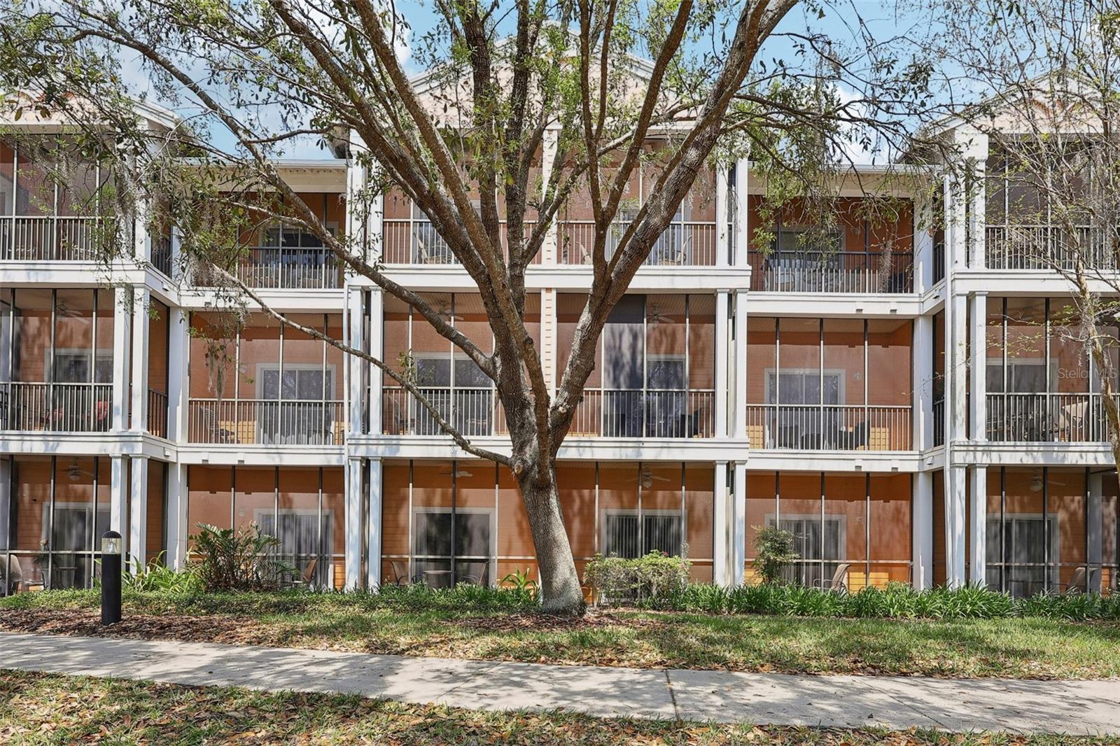 Image 31 of 32 For 915 New Providence  303