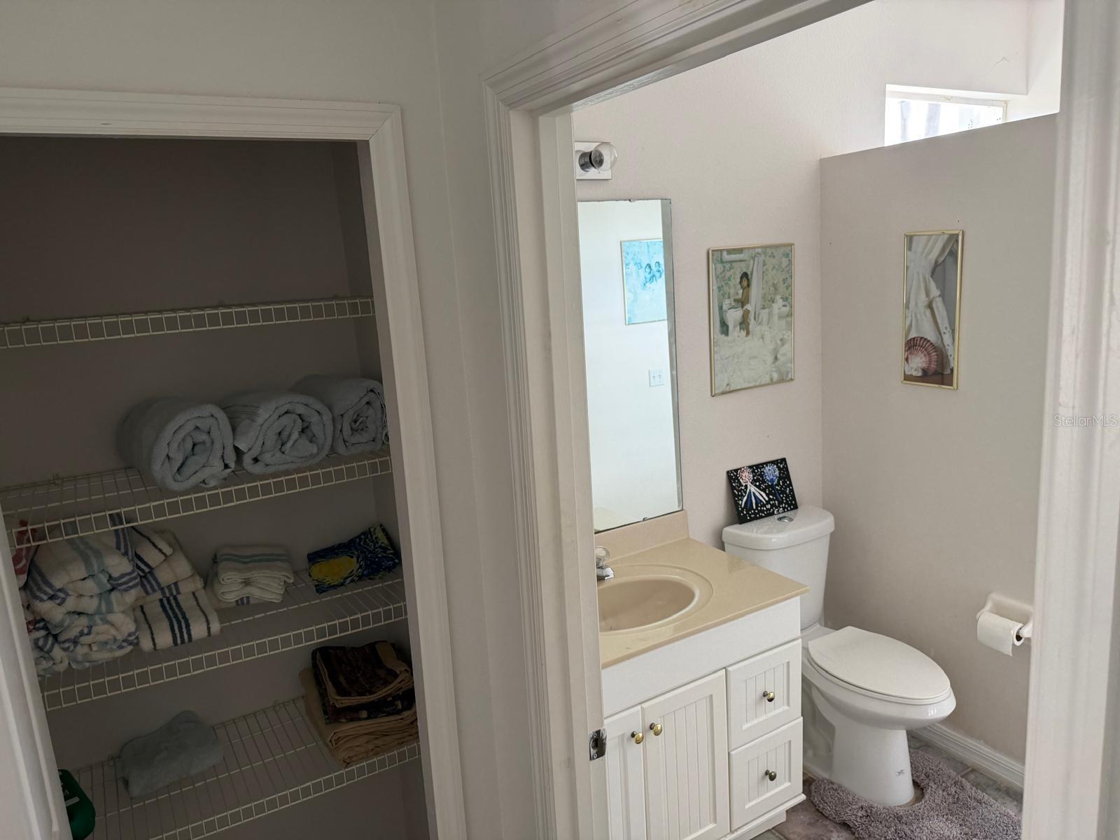 Image 17 of 43 For 471 Holborn Loop