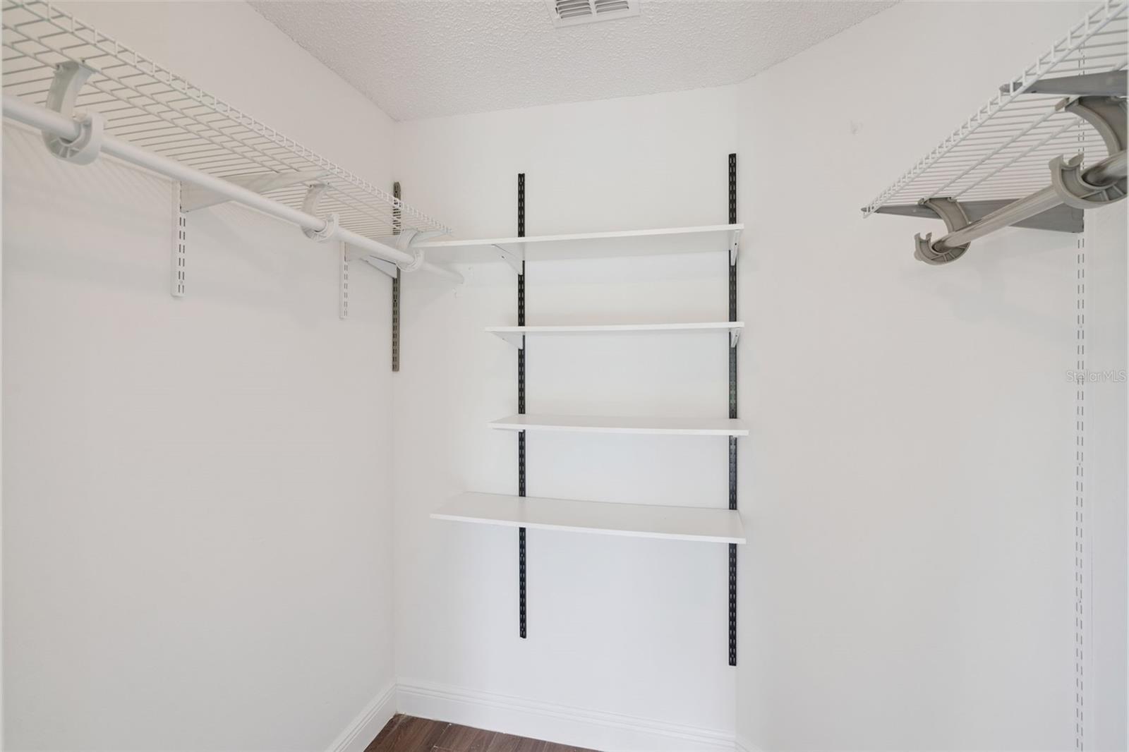 Image 16 of 36 For 2414 Serenity Bend