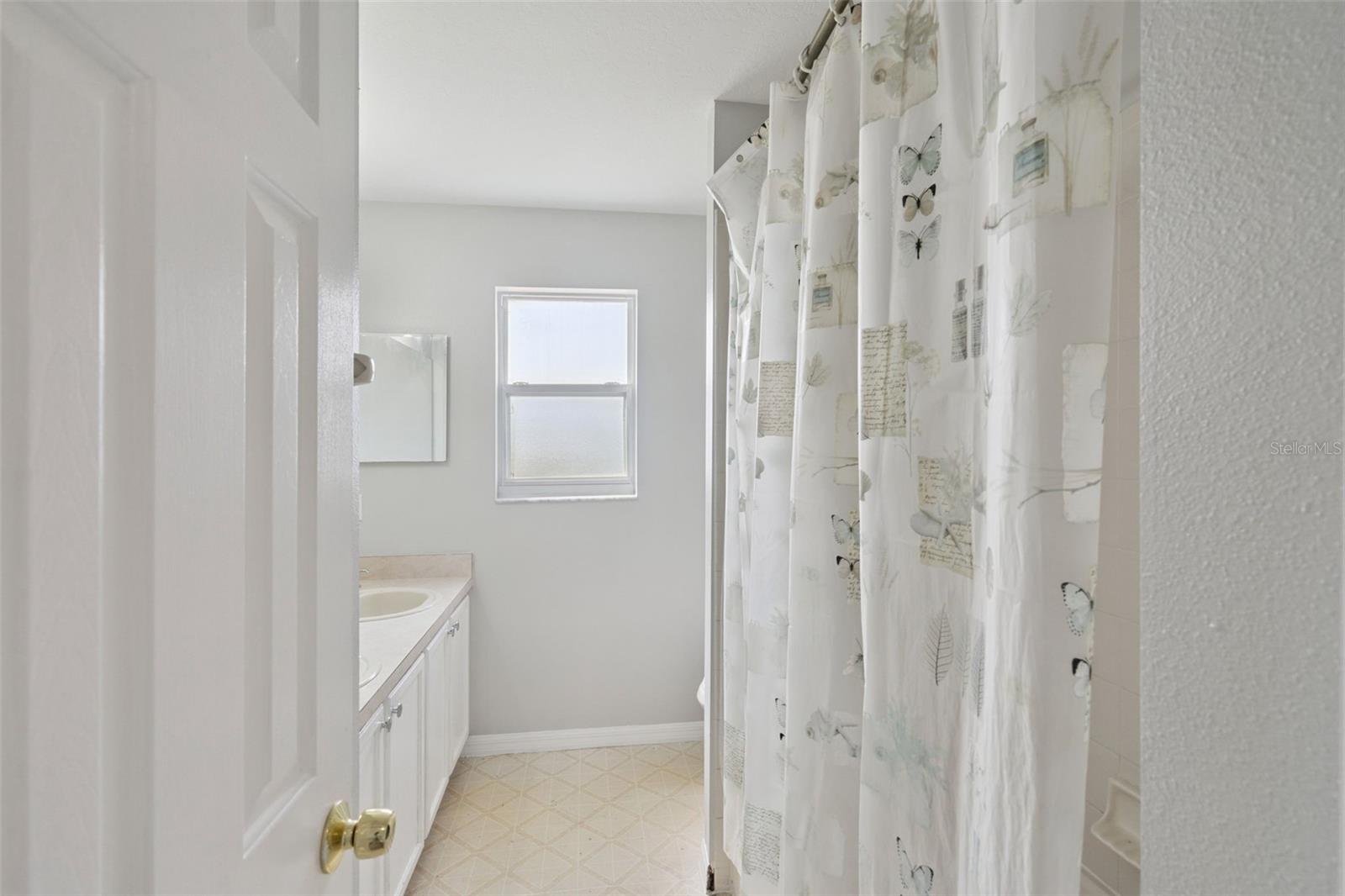 Image 25 of 36 For 2414 Serenity Bend