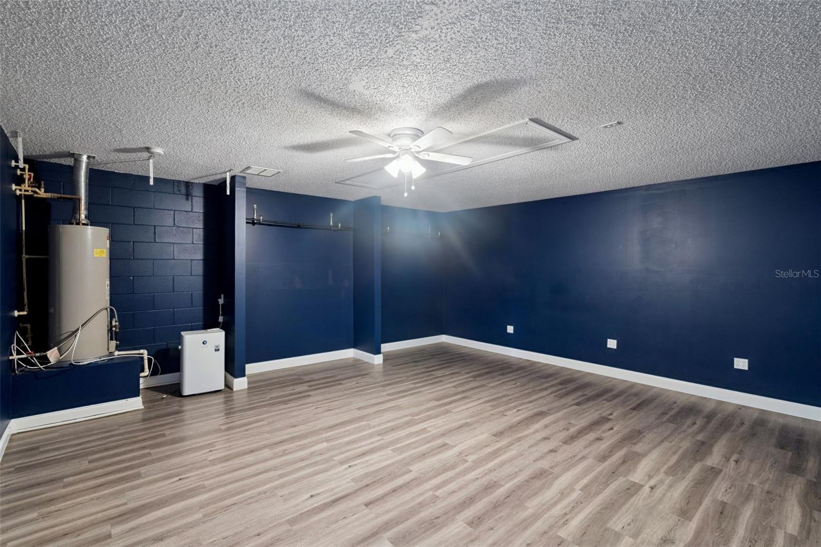 Image 36 of 36 For 2414 Serenity Bend