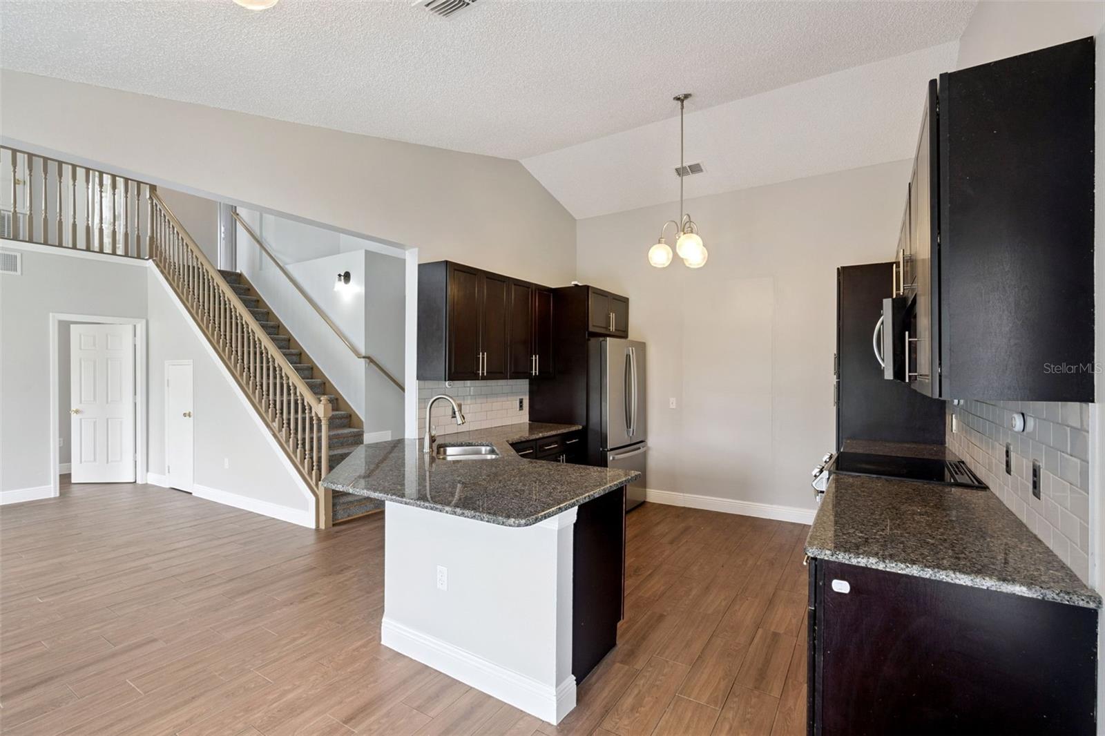 Image 6 of 36 For 2414 Serenity Bend