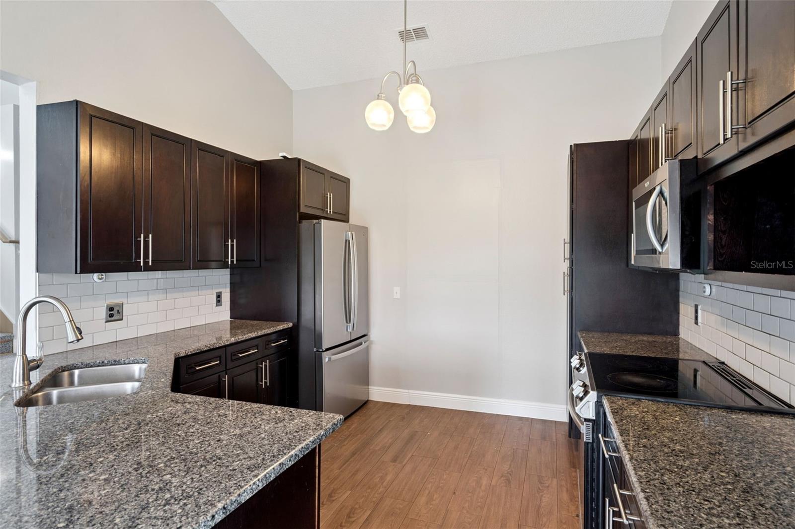 Image 9 of 36 For 2414 Serenity Bend