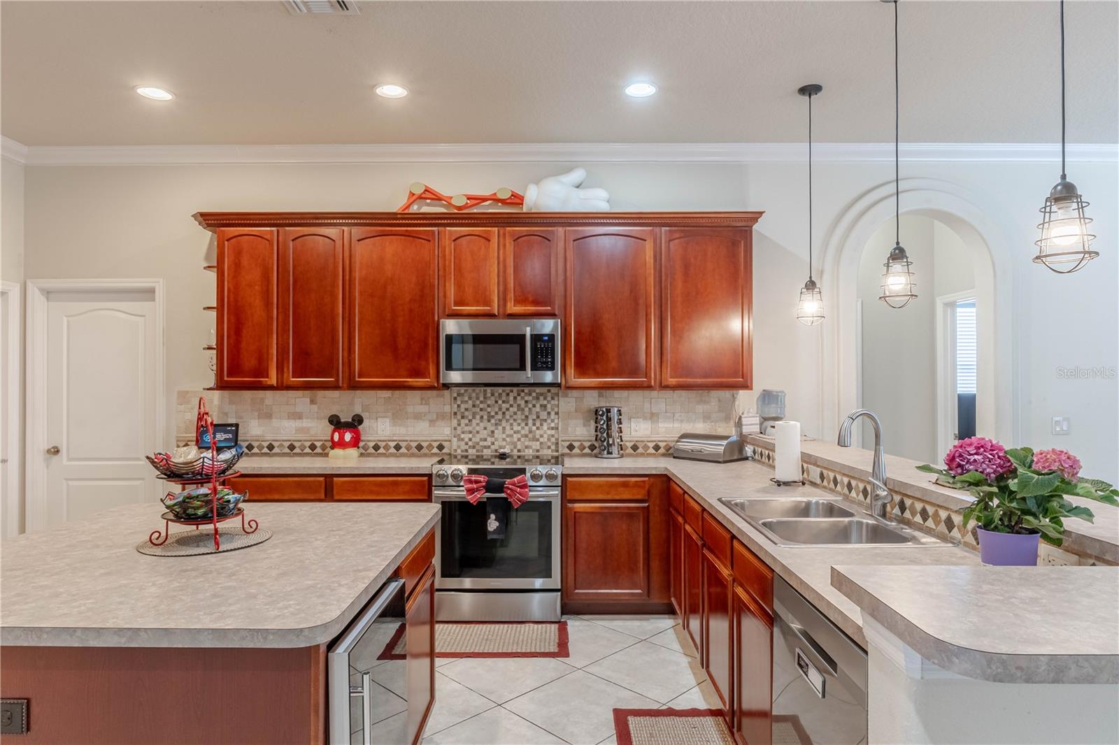 Image 16 of 54 For 417 Grand Reserve Dr