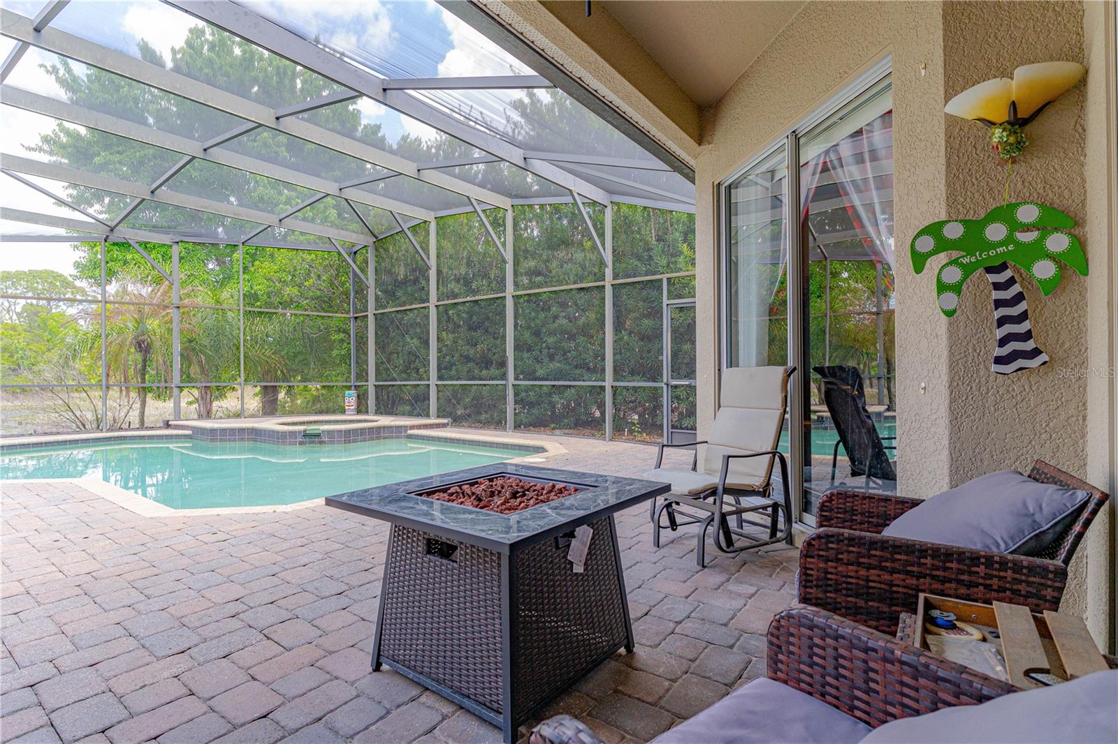 Image 37 of 54 For 417 Grand Reserve Dr