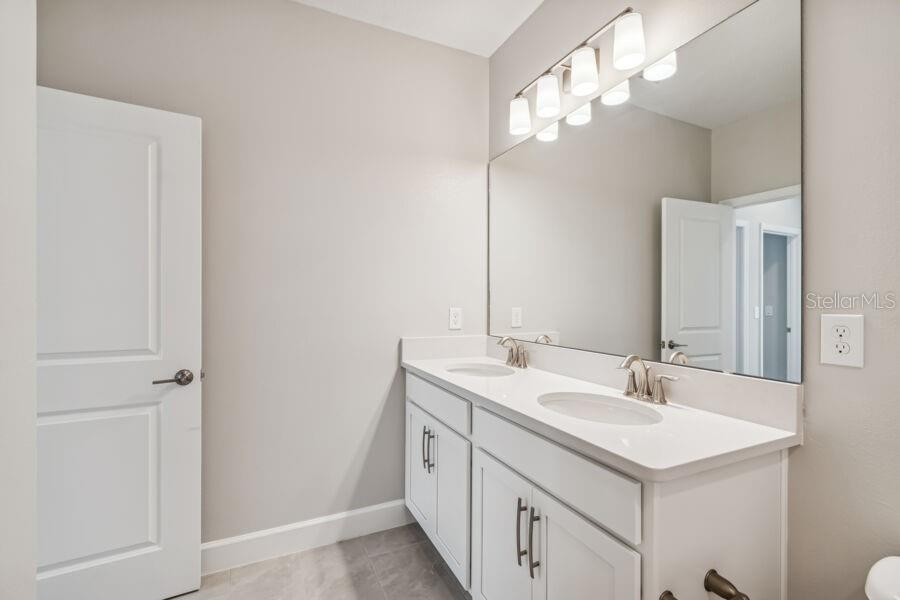 Image 20 of 41 For 17329 Beachgrass Alley