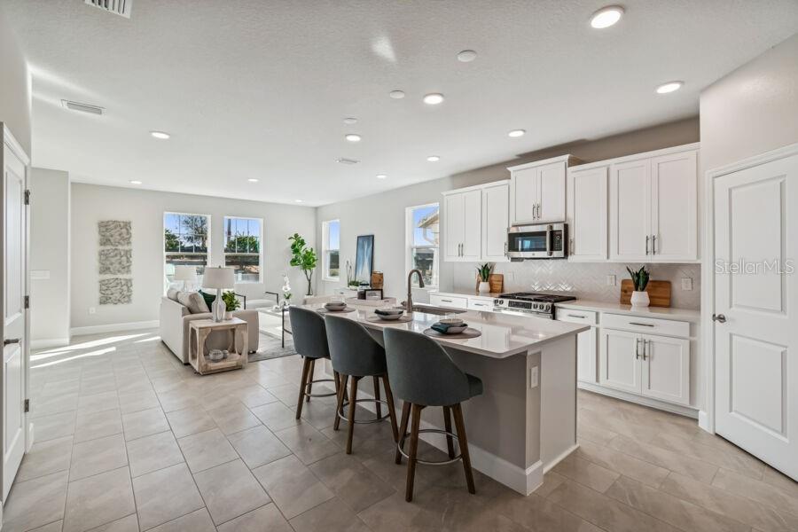 Image 9 of 41 For 17329 Beachgrass Alley