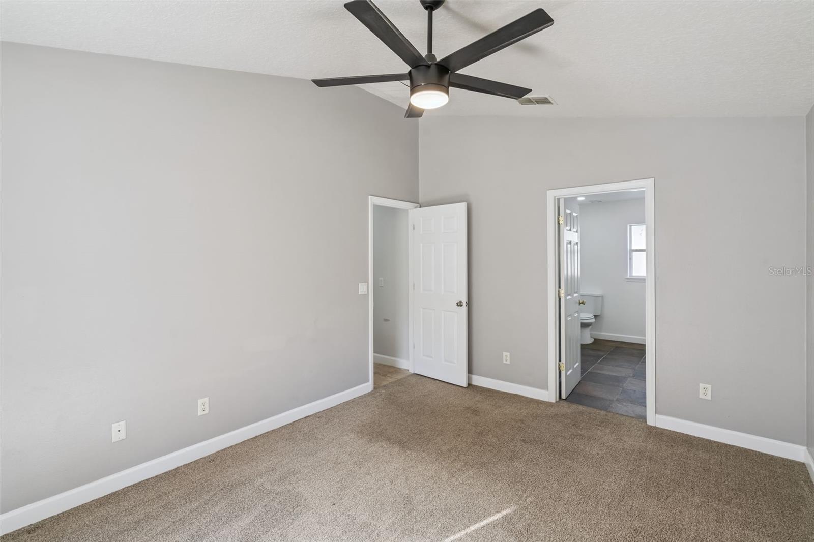 Image 7 of 21 For 219 15th Street