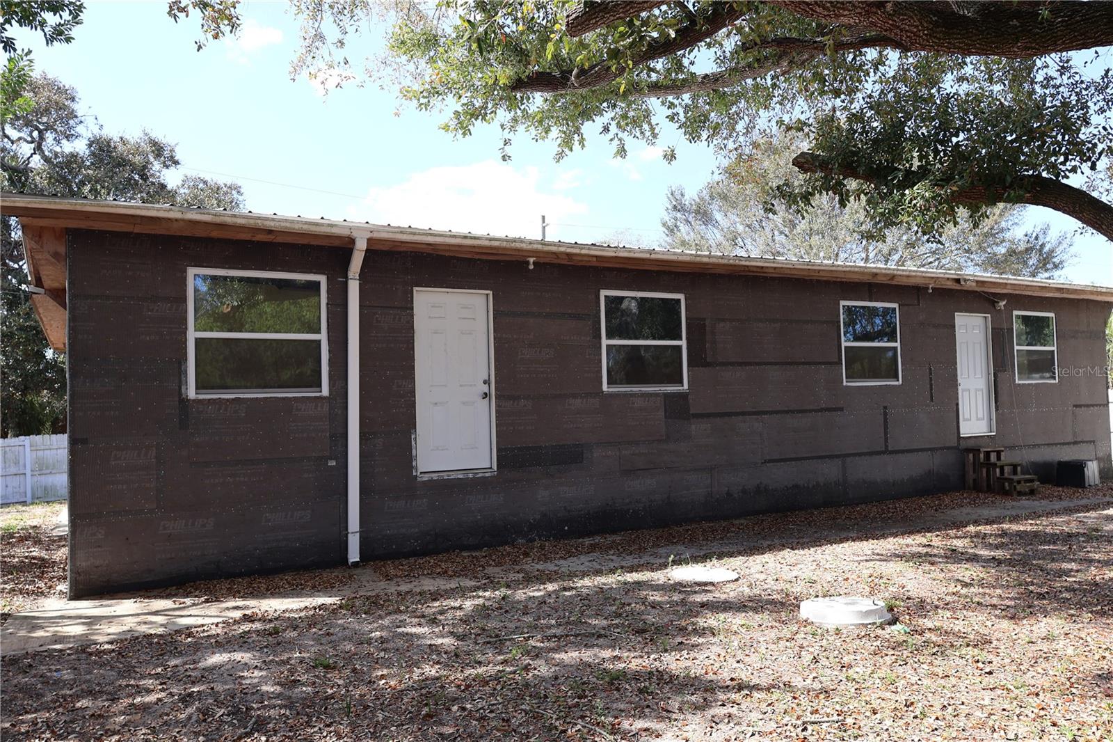 Image 14 of 57 For 6991 Ash Drive