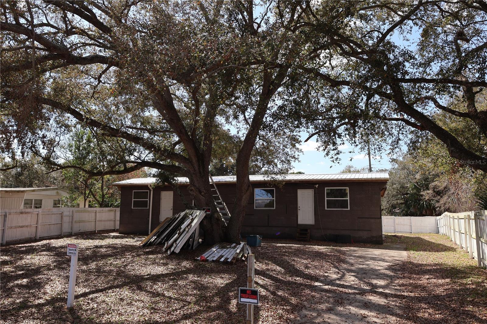 Image 20 of 57 For 6991 Ash Drive