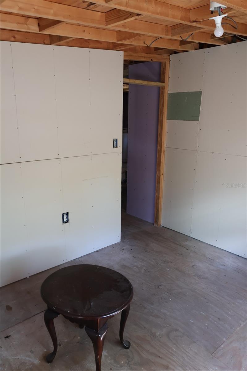 Image 24 of 57 For 6991 Ash Drive